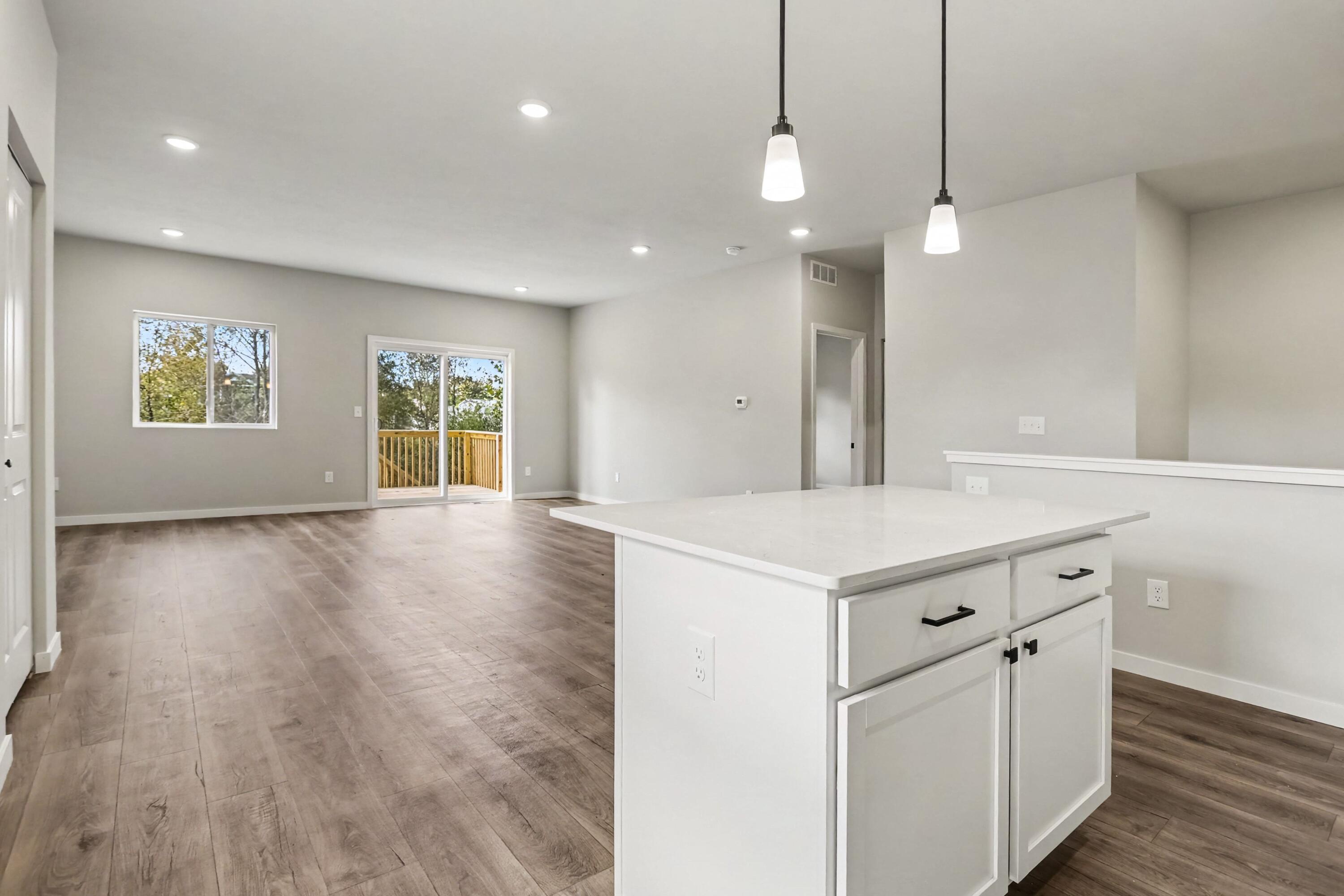 71348 Embassy Road Property Photo 5