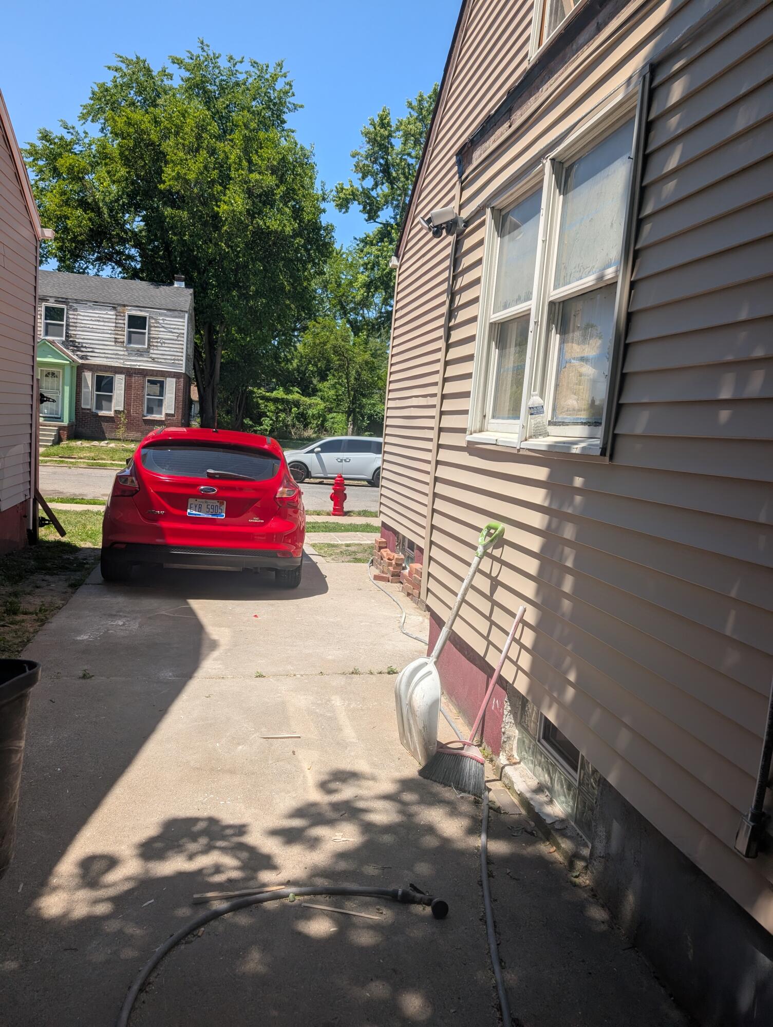 15364 S Freeland Street Property Photo 5