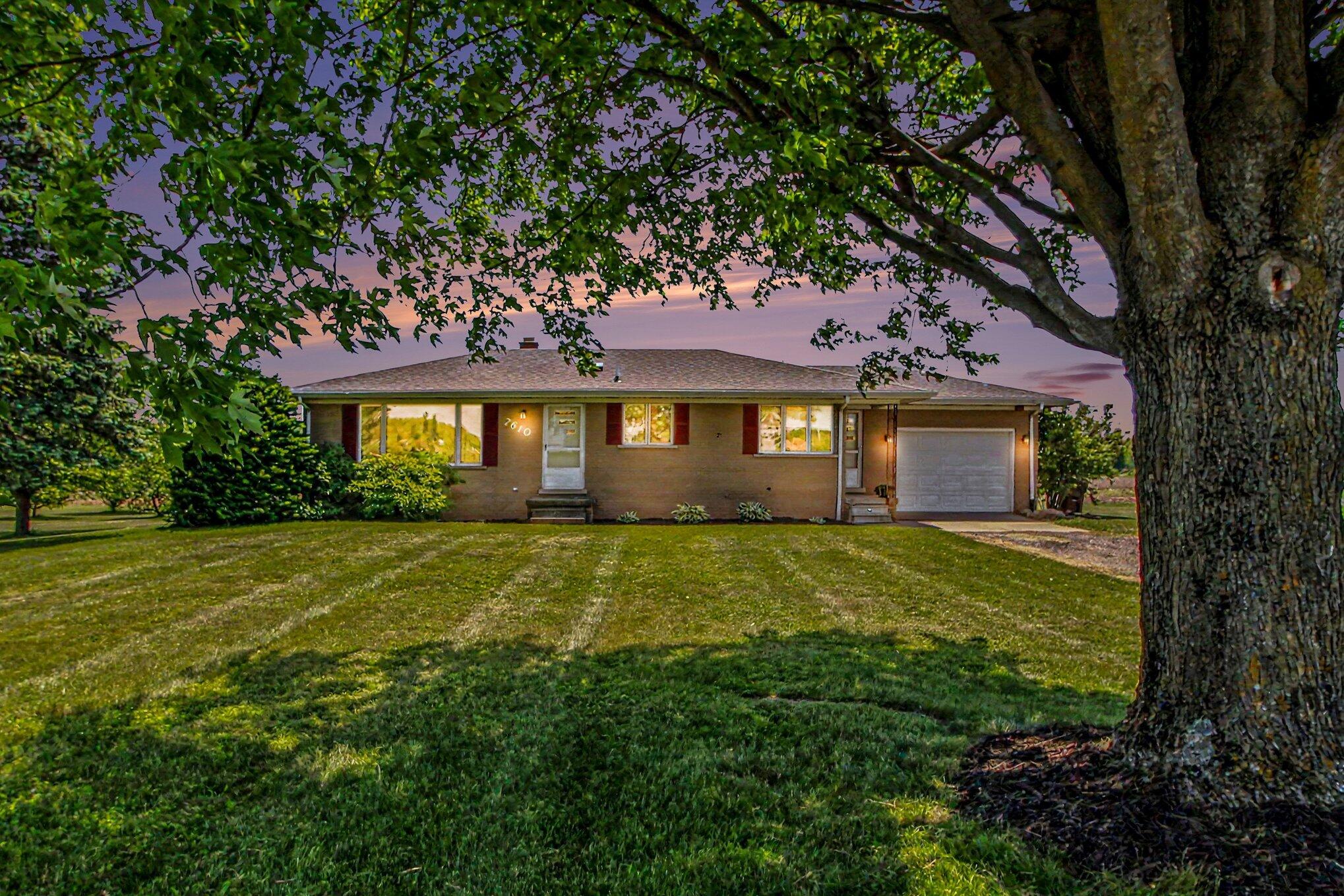 7610 Willis Road Property Photo 2
