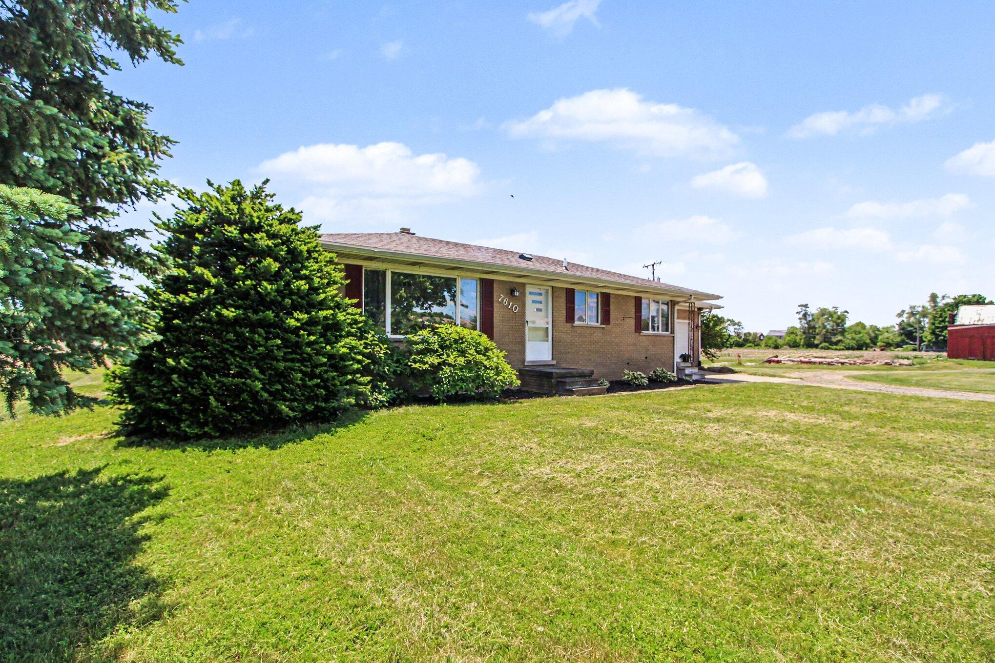7610 Willis Road Property Photo 3