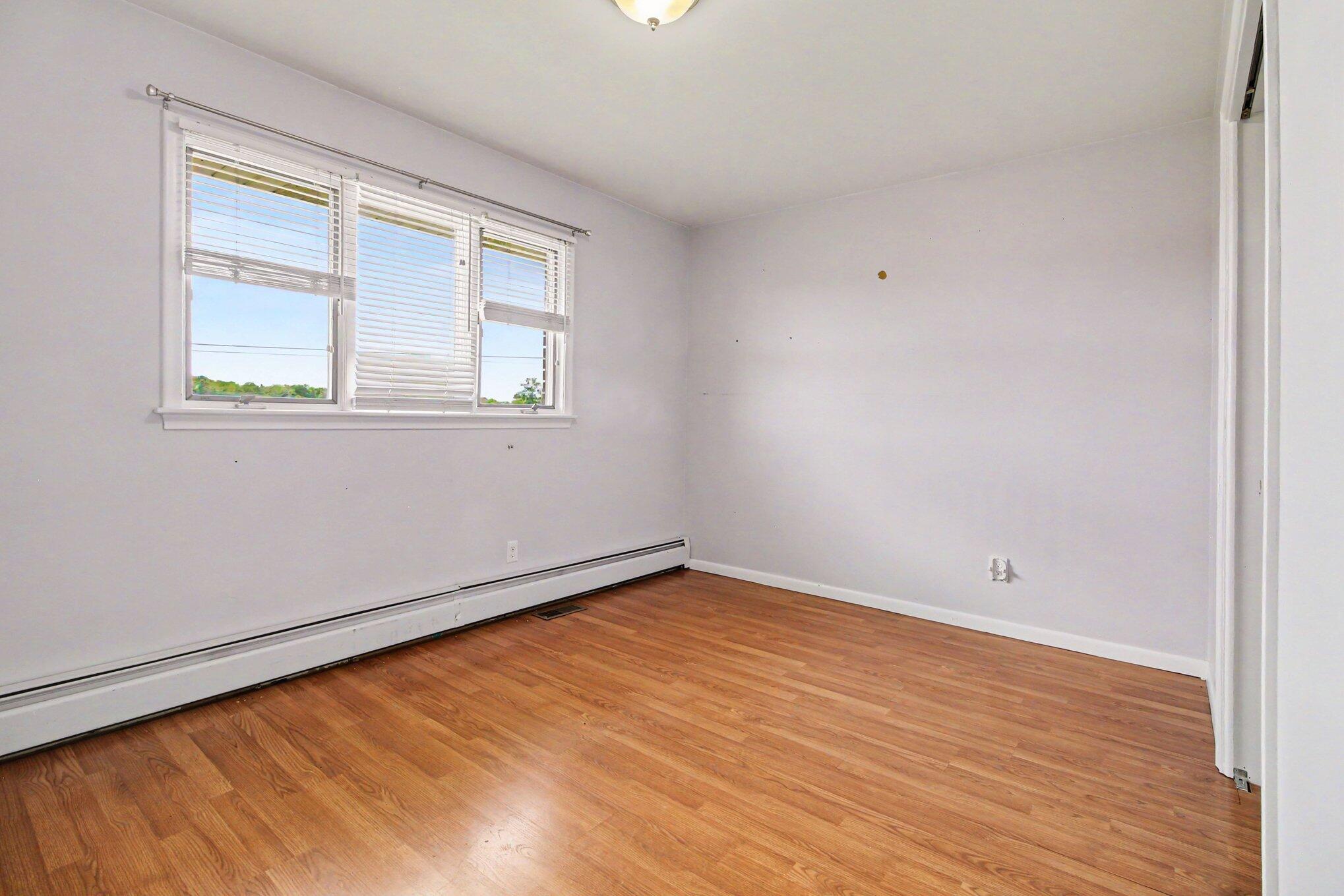 7610 Willis Road Property Photo 17