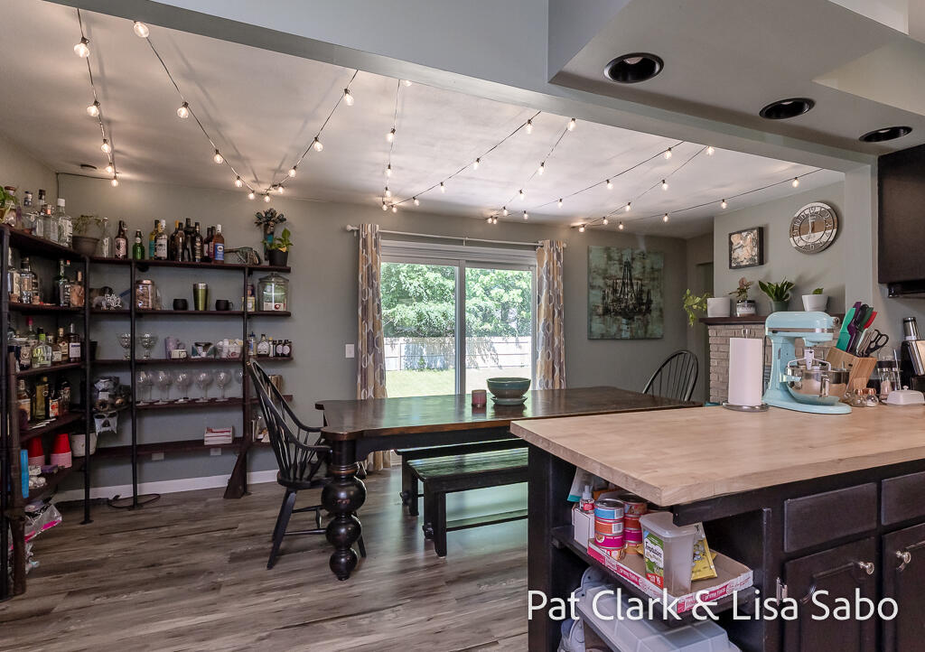 1297 Joslyn Road Property Photo 15