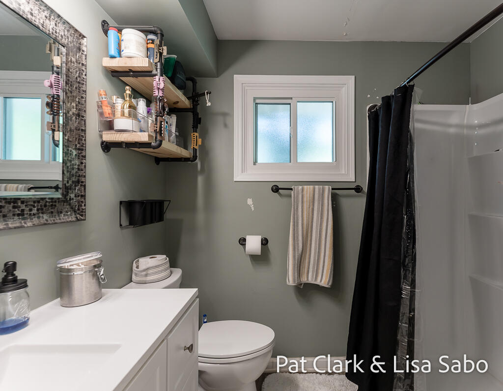 1297 Joslyn Road Property Photo 21