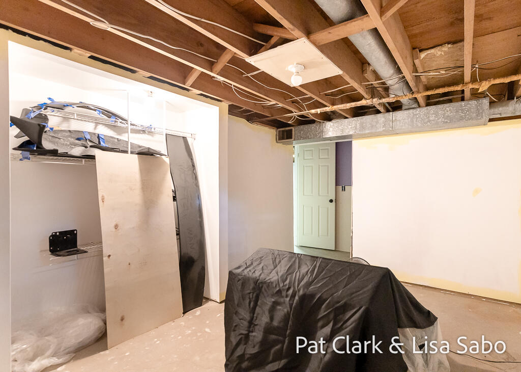 1297 Joslyn Road Property Photo 33