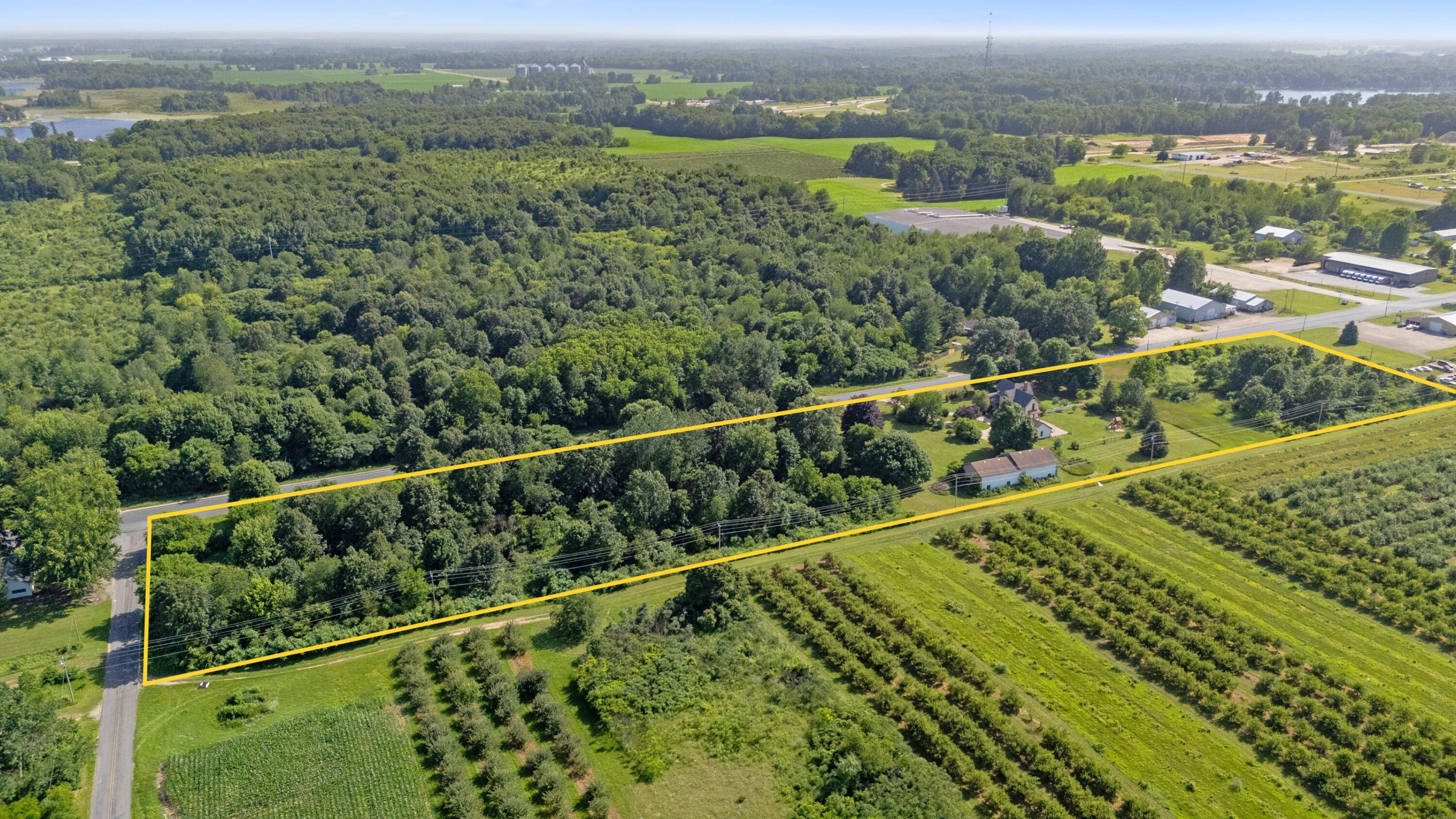 42304 W Red Arrow Highway Property Photo 16