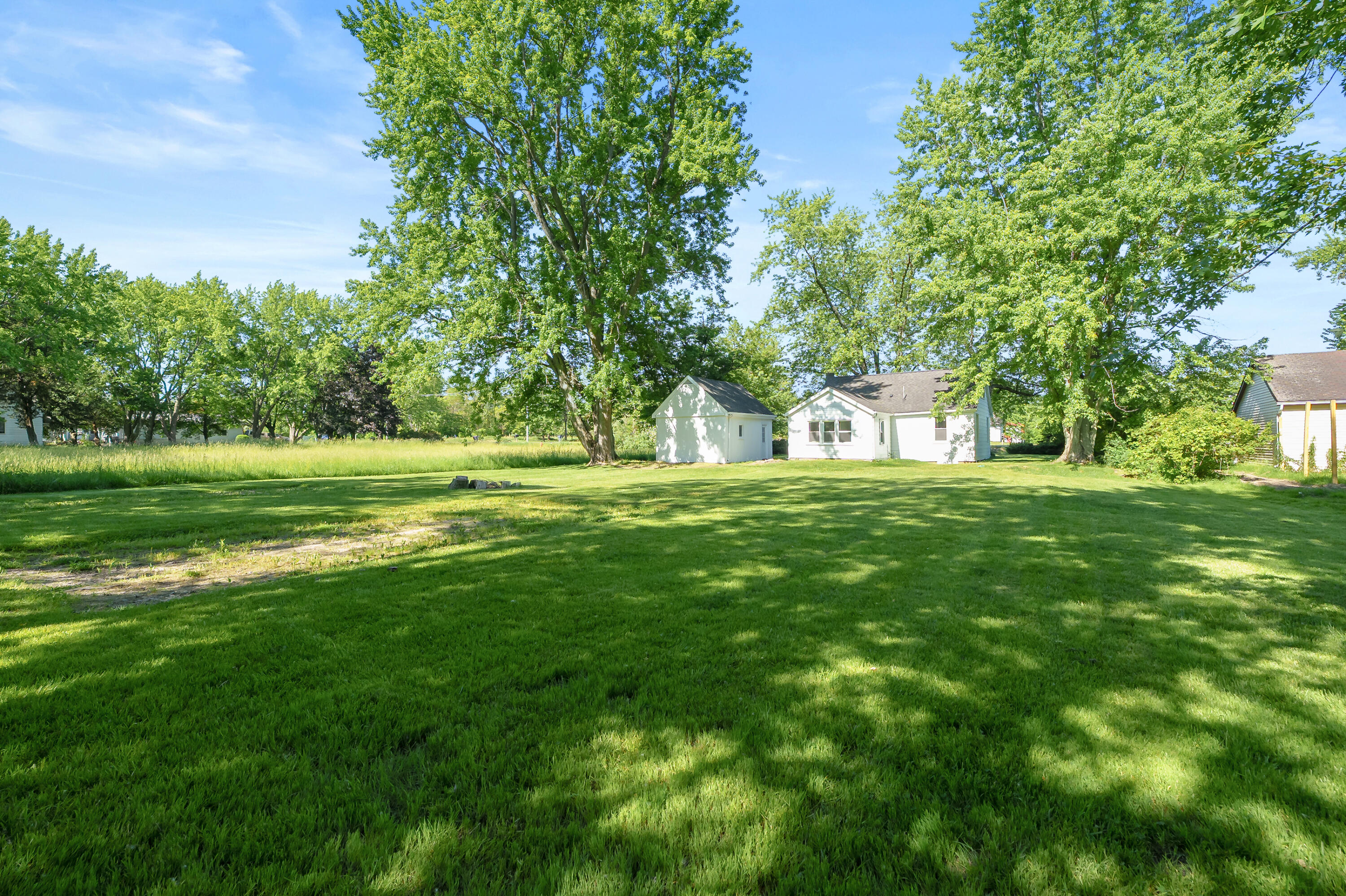 10561 Baldwin Road Property Photo 23
