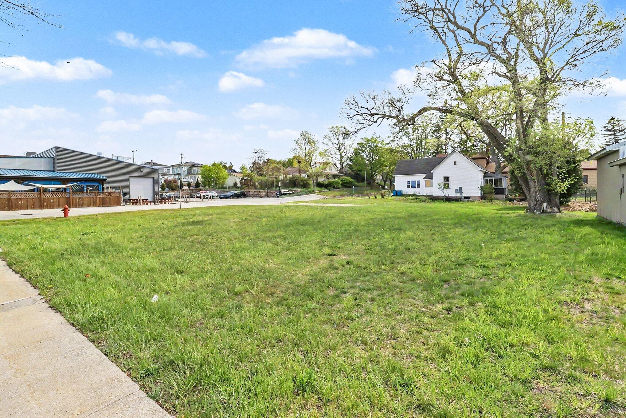 603 S James Street Property Photo 5