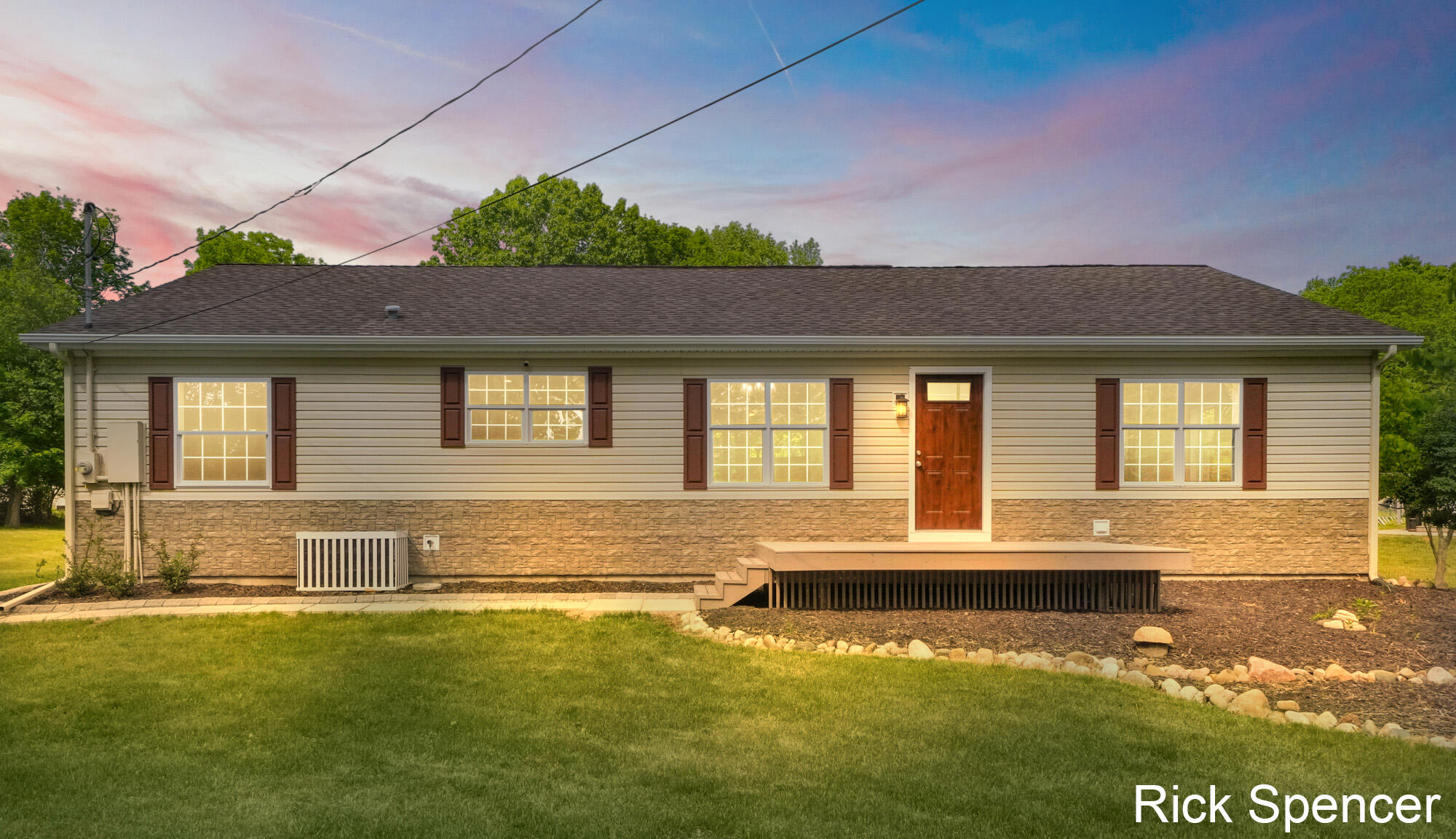 3321 Babylon Road Property Photo 1