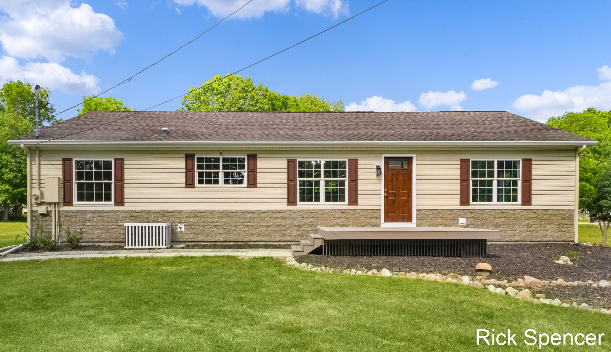 3321 Babylon Road Property Photo 2