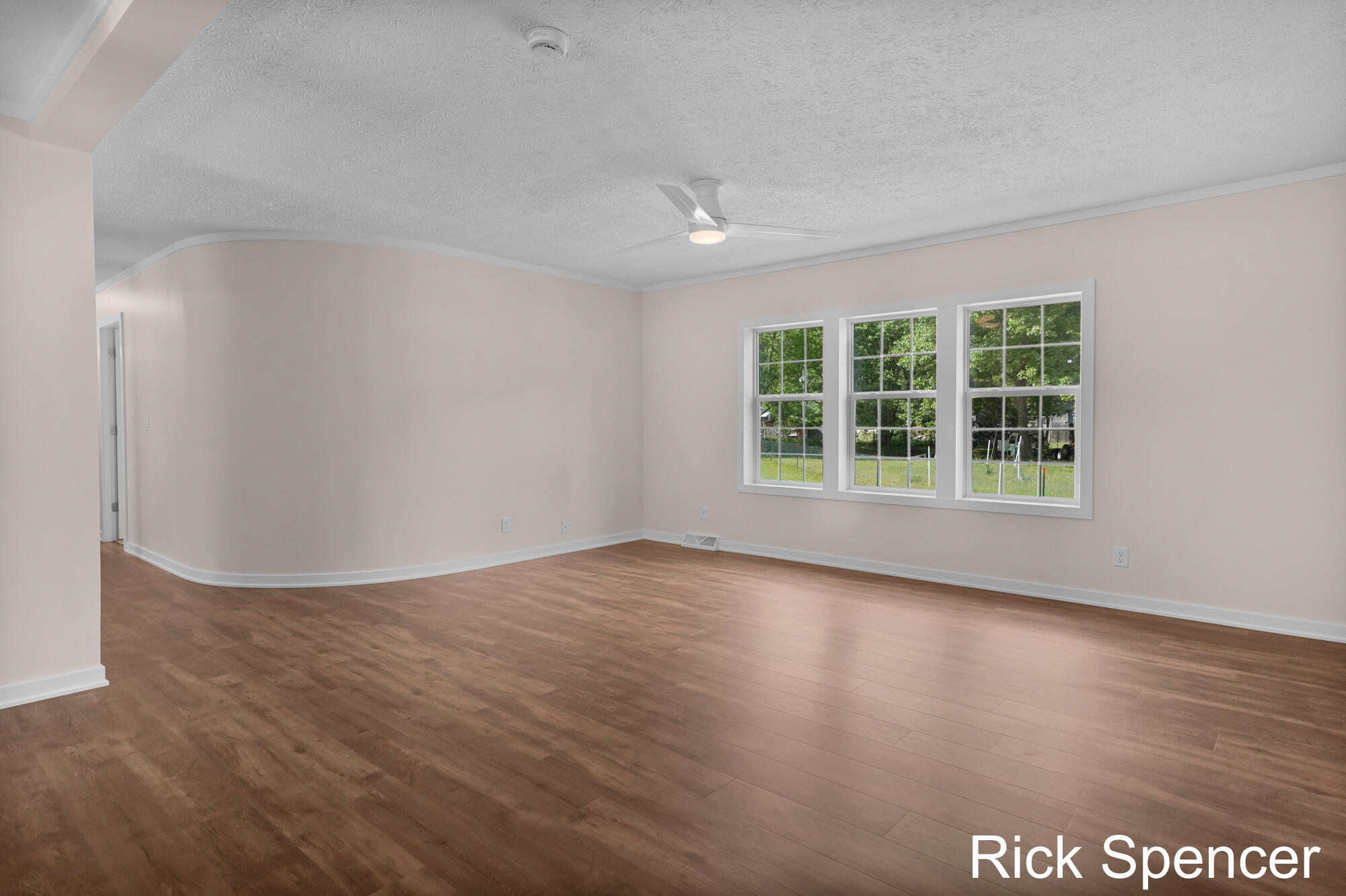 3321 Babylon Road Property Photo 4