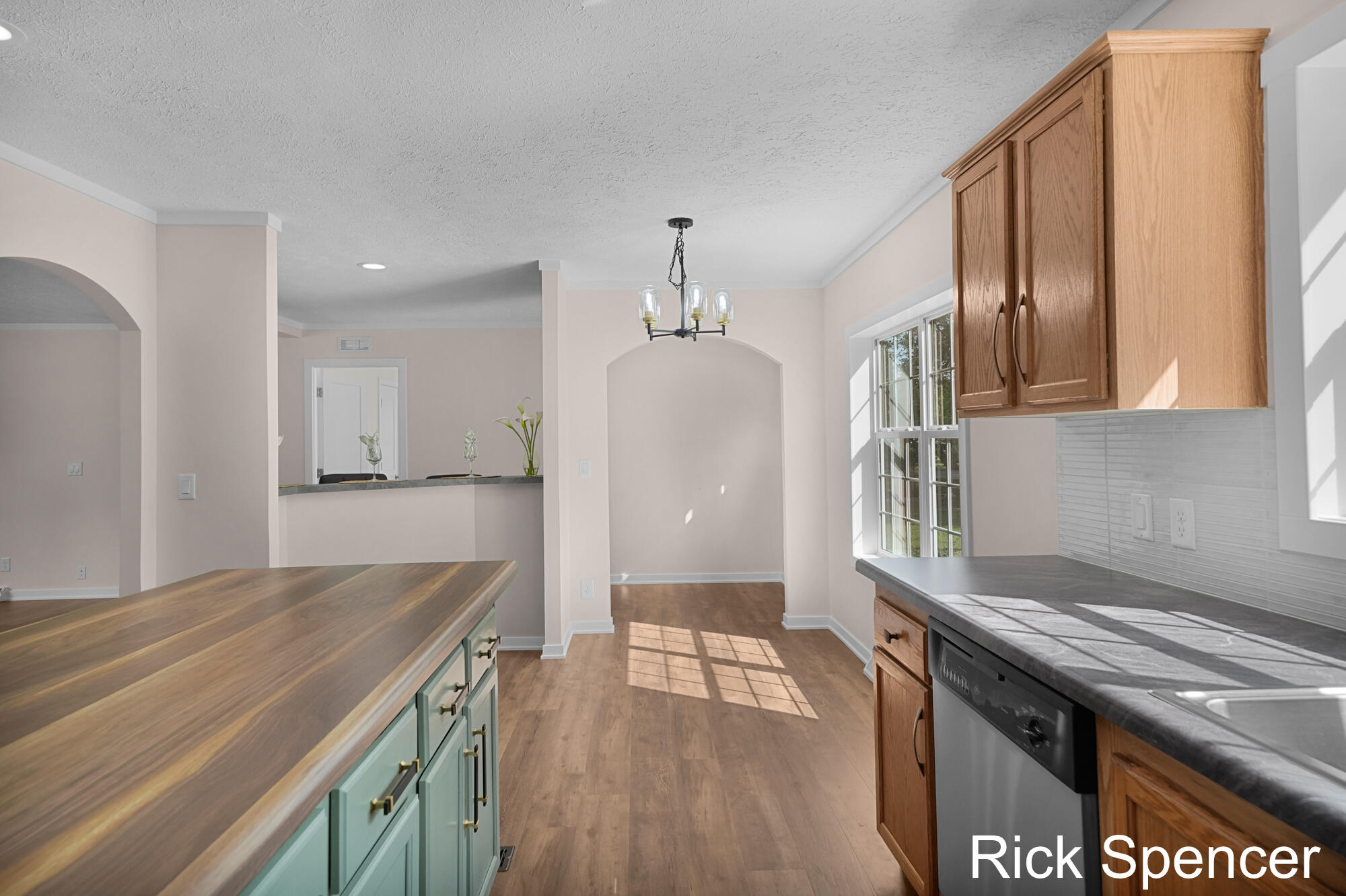 3321 Babylon Road Property Photo 8