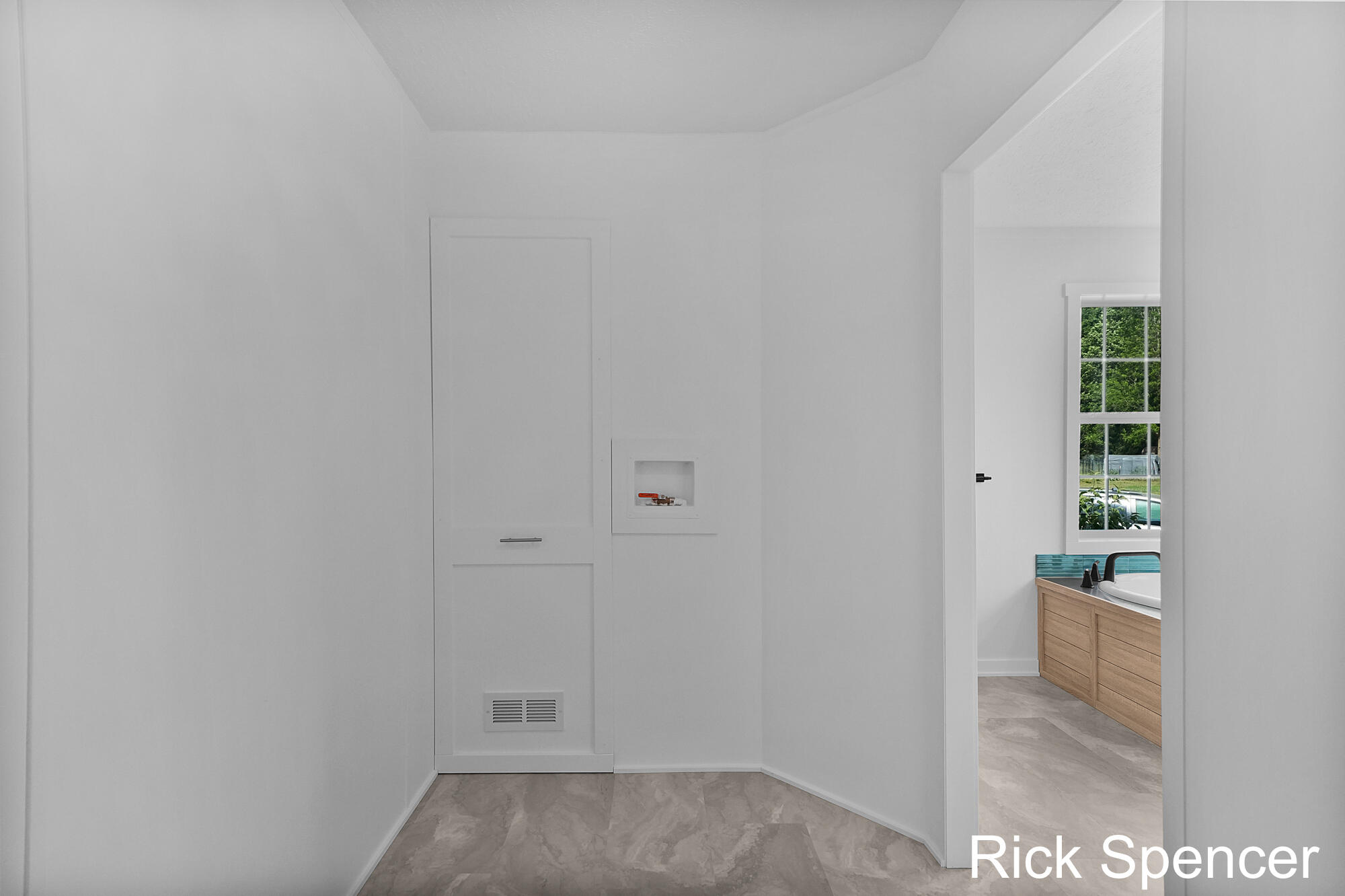 3321 Babylon Road Property Photo 31