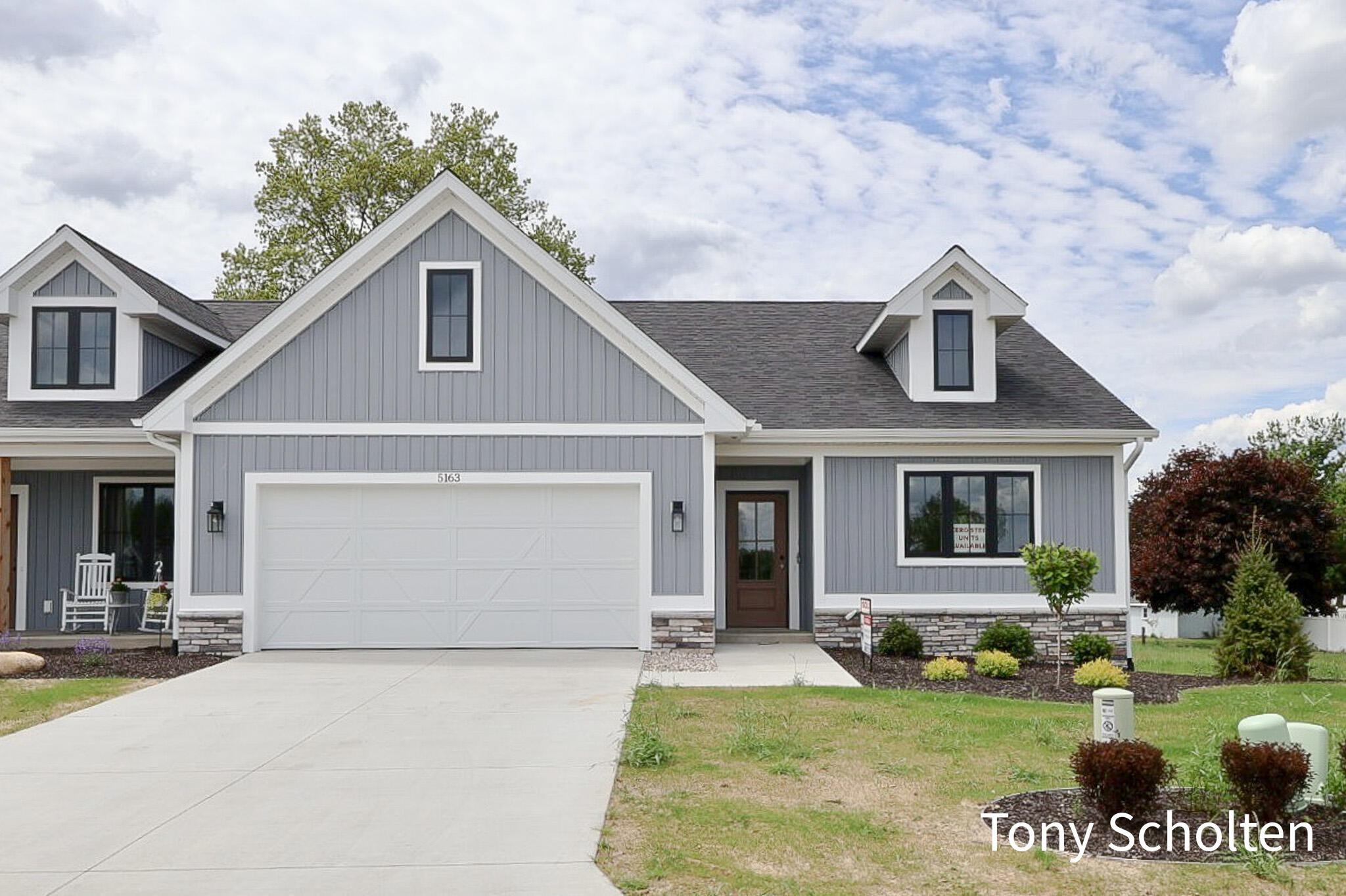 5127 Blendon Meadow Circle 25 Property Photo 1