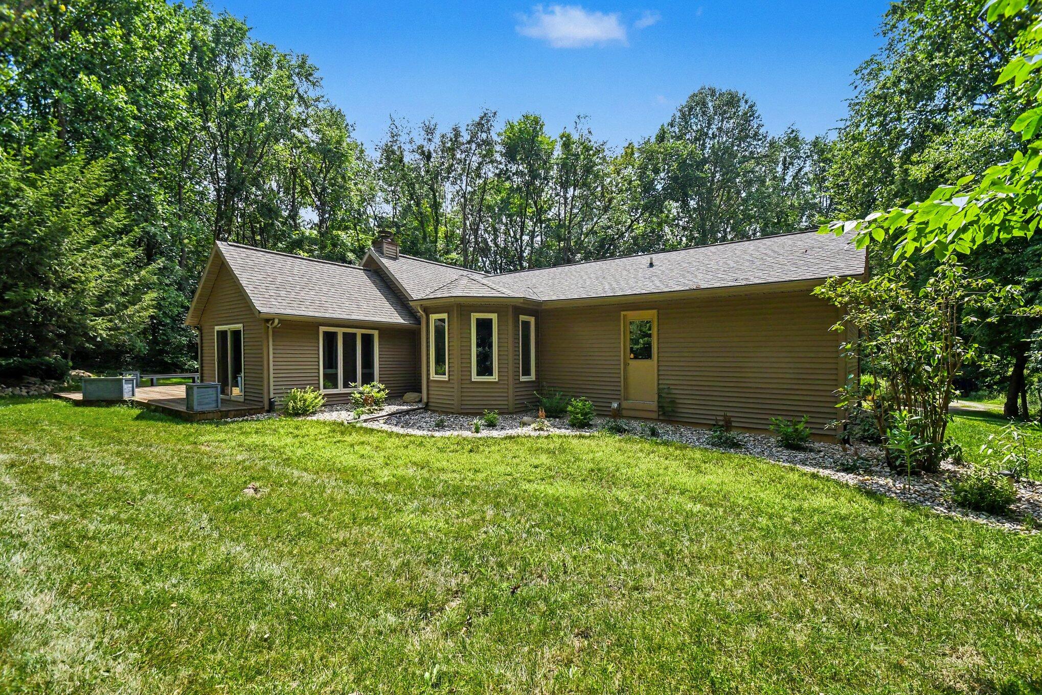 1209 Morris Drive Property Photo 2