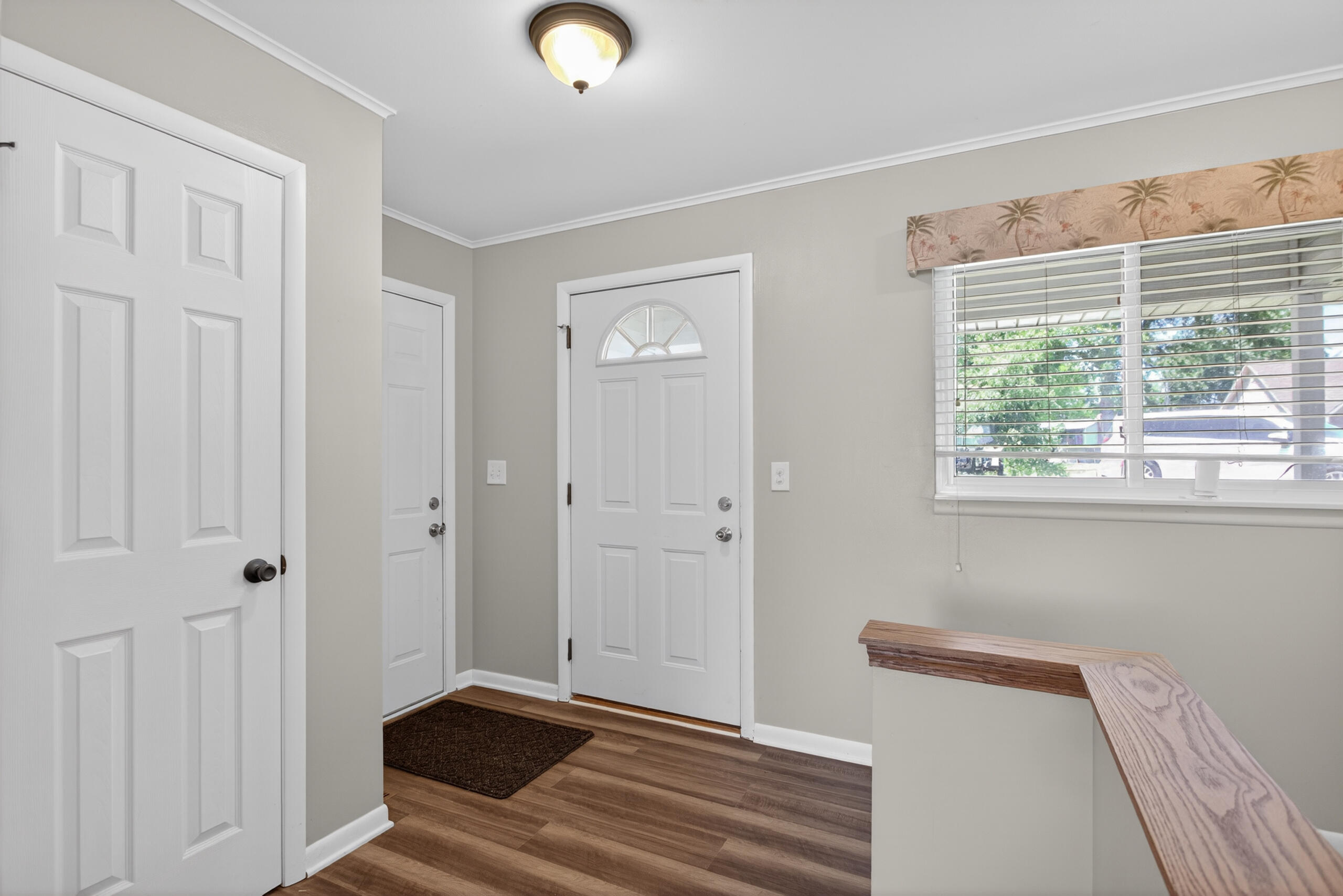 11939 Greenbriar Drive Property Photo 11