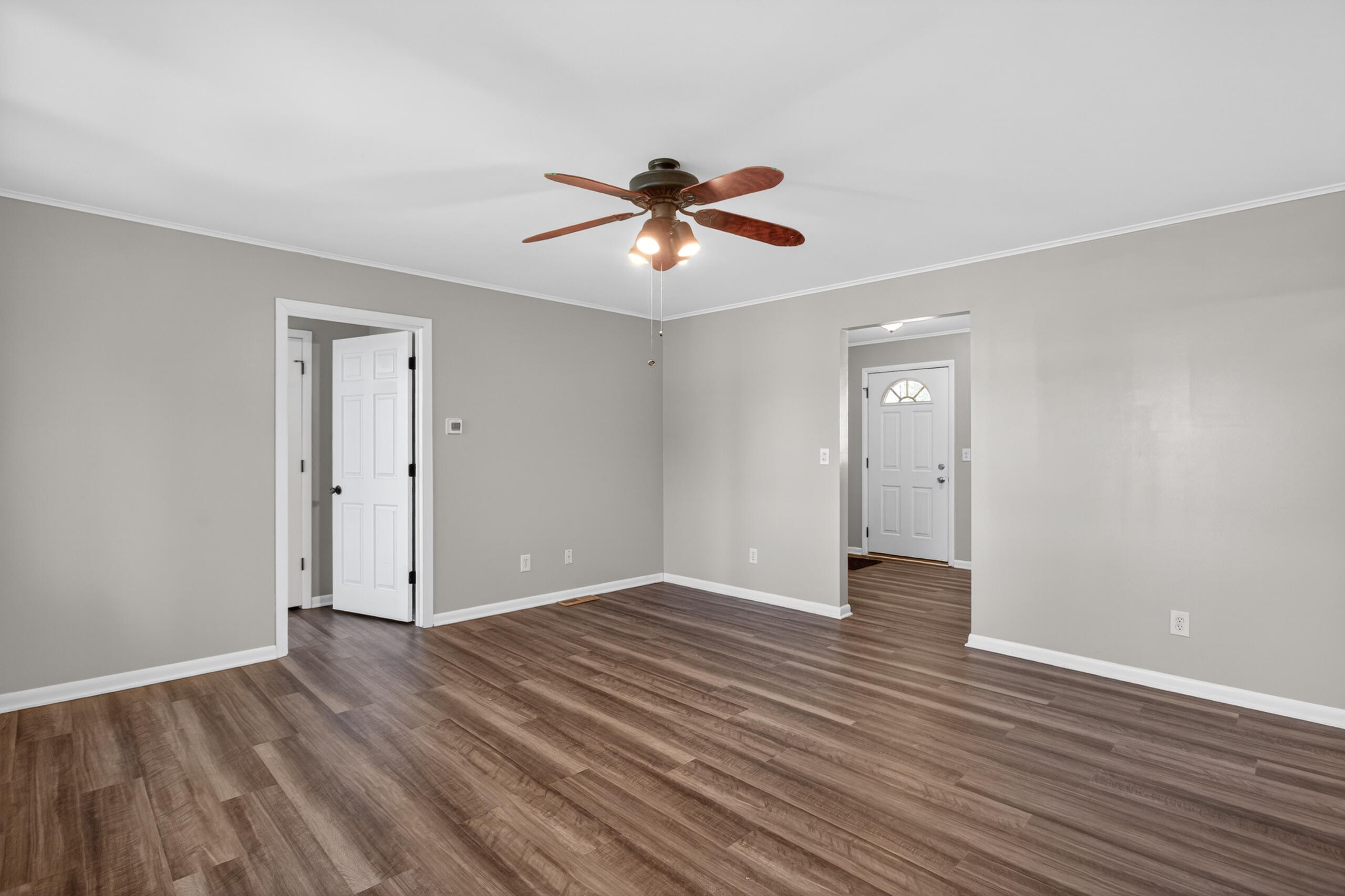 11939 Greenbriar Drive Property Photo 16