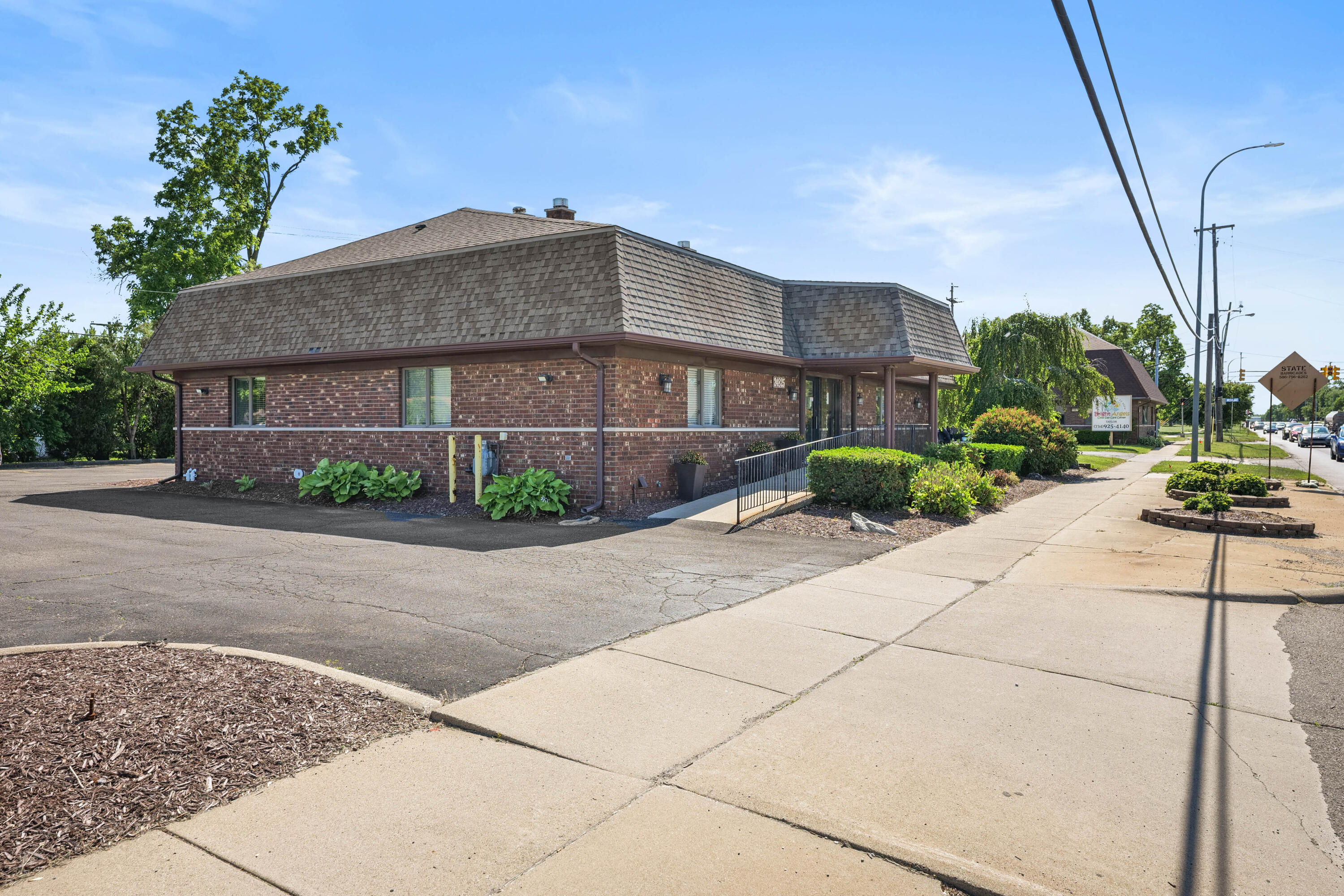 24825 Eureka Road Property Photo 3