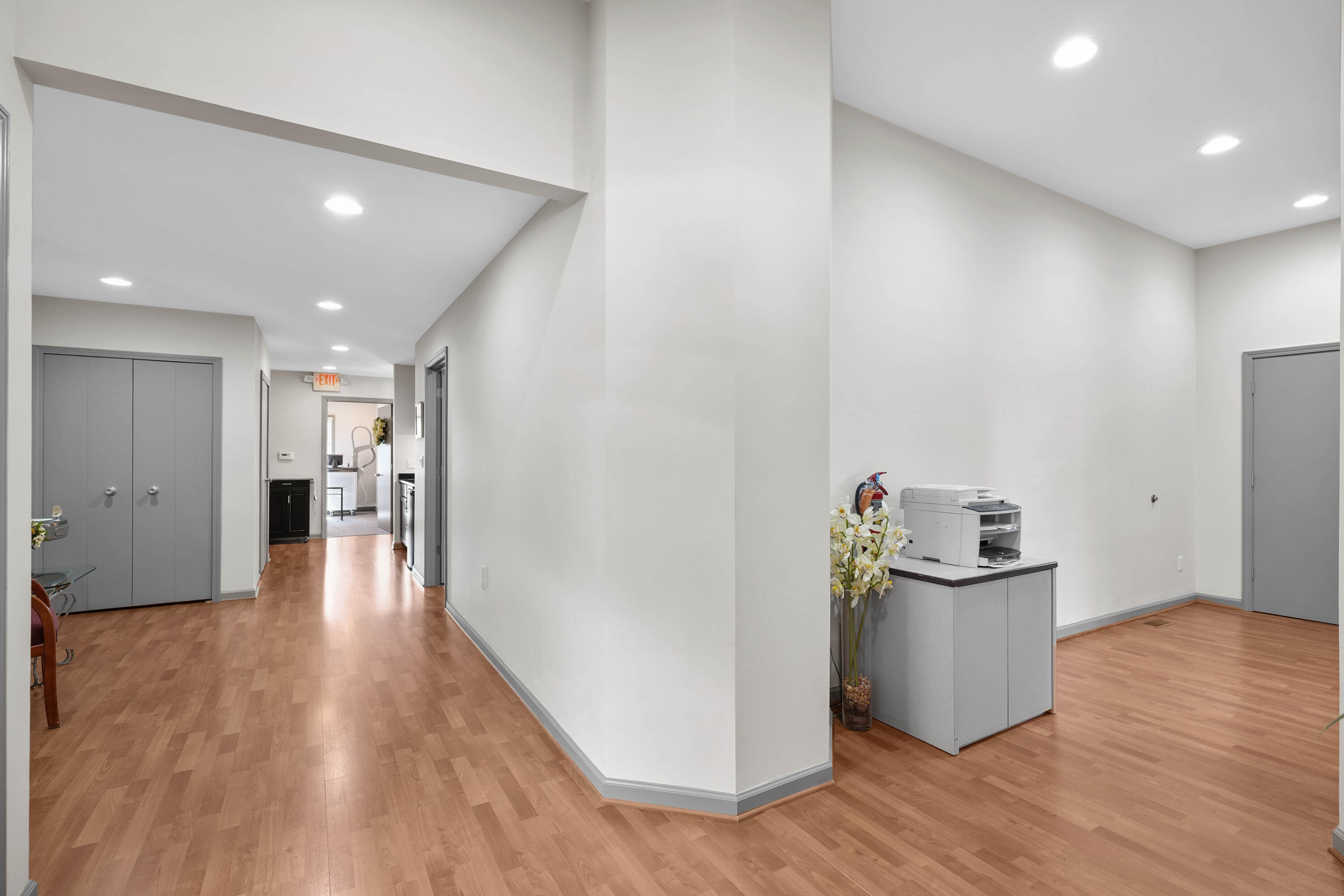 24825 Eureka Road Property Photo 12