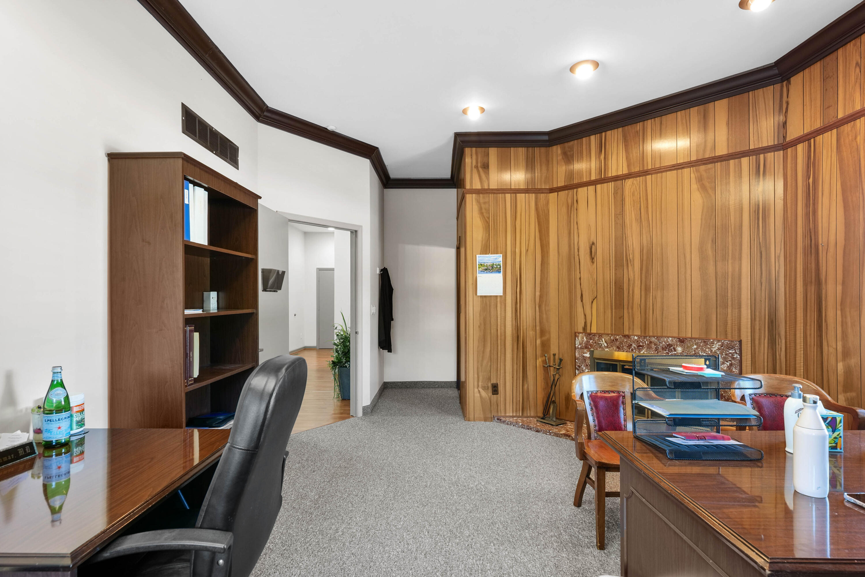 24825 Eureka Road Property Photo 15