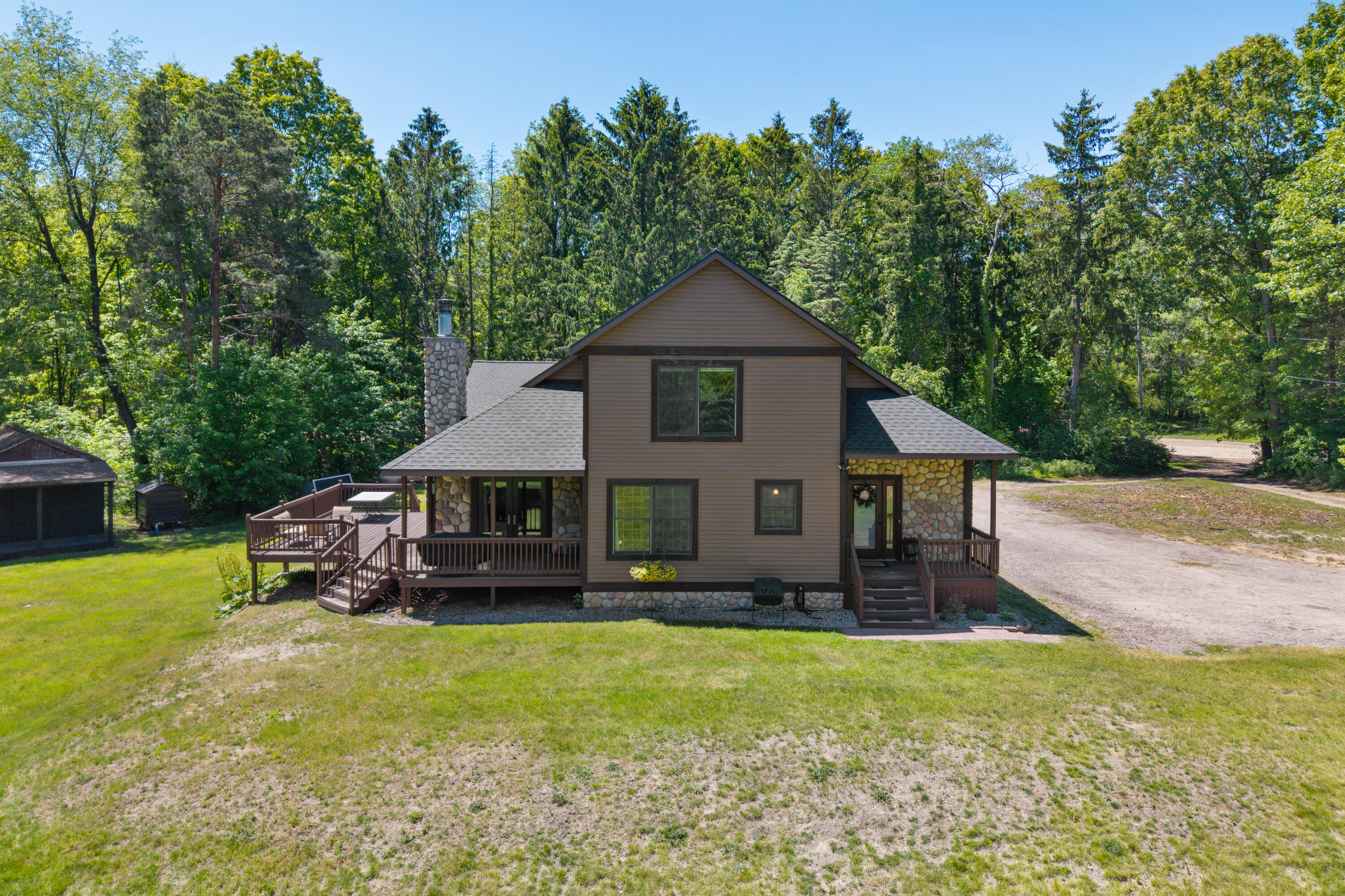 13324 Hickory Road Property Photo 1