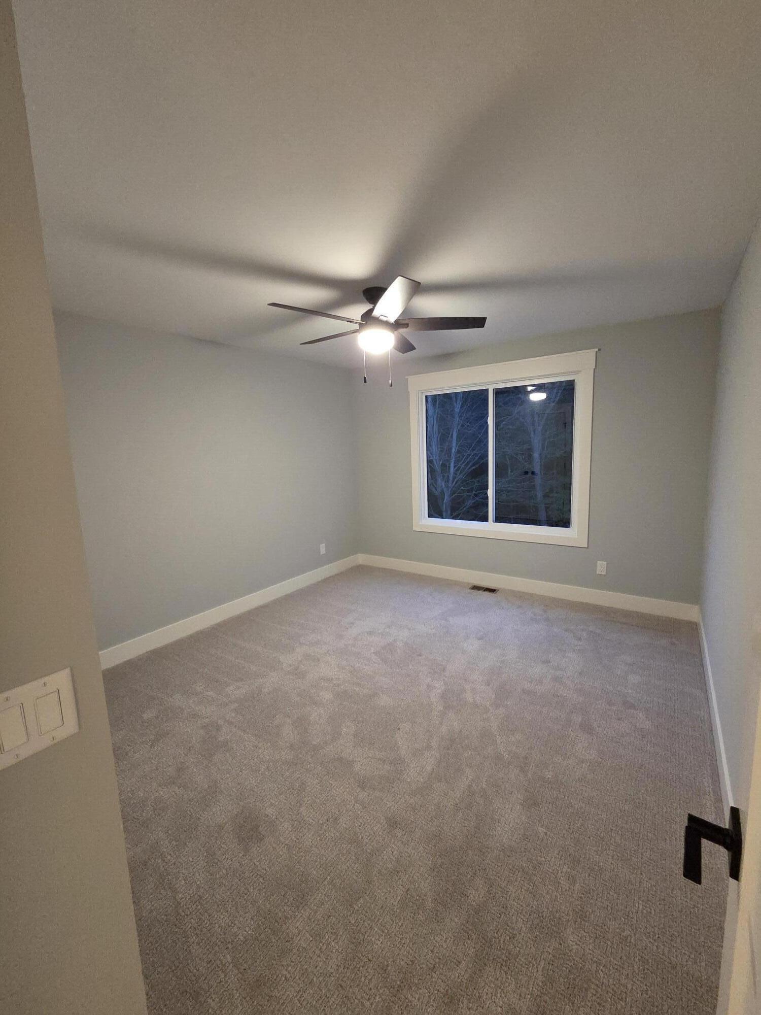 8234 Cascade Road Se Property Photo 26