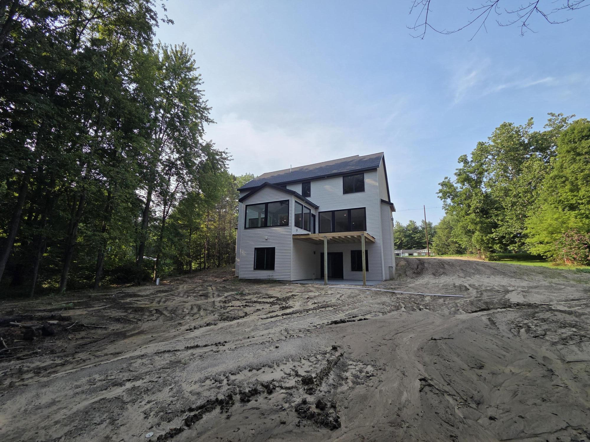 8234 Cascade Road Se Property Photo 38
