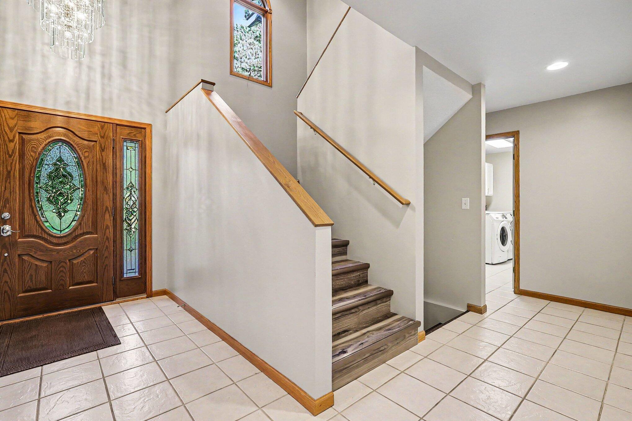7474 Wiczer Drive Property Photo 4