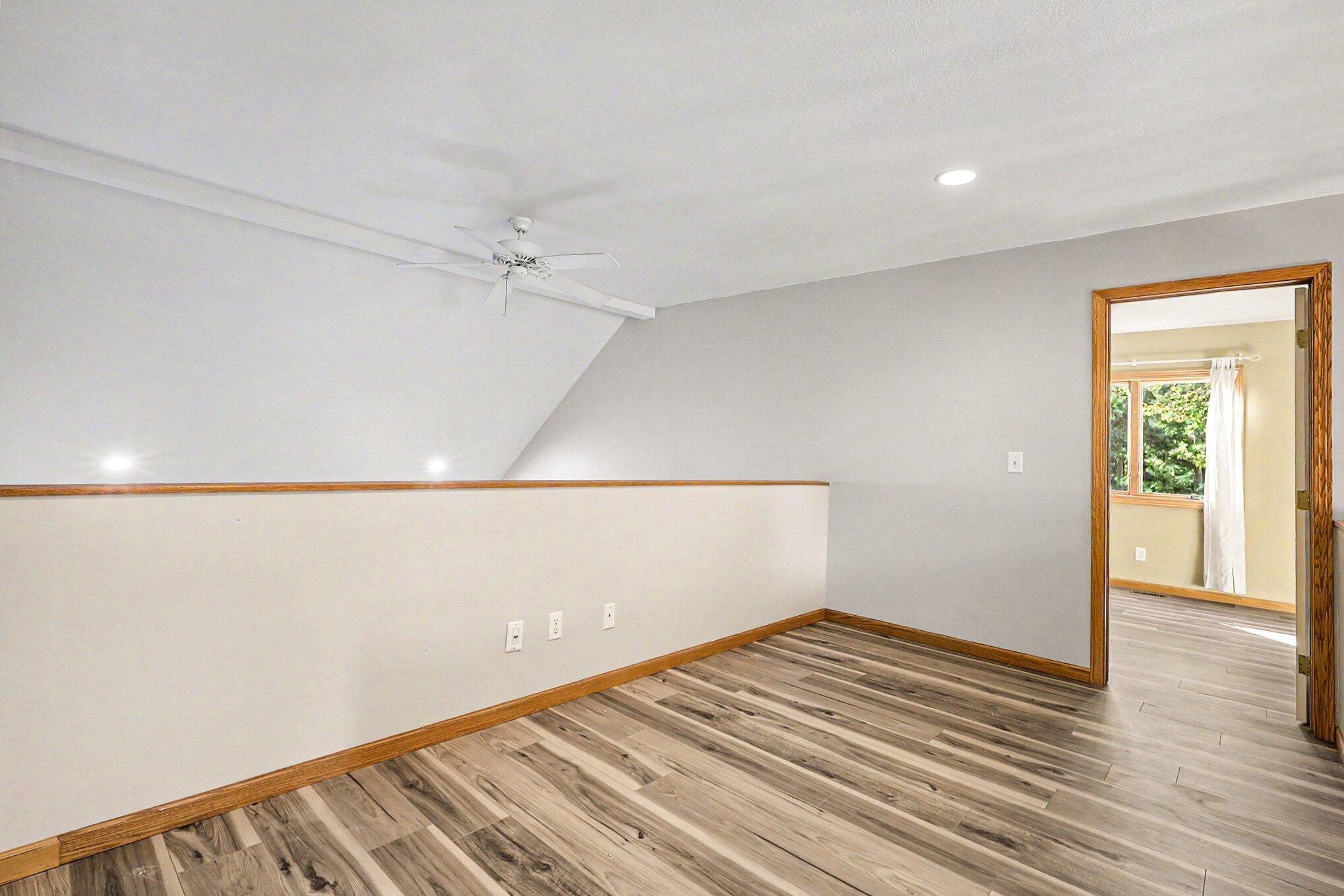 7474 Wiczer Drive Property Photo 22