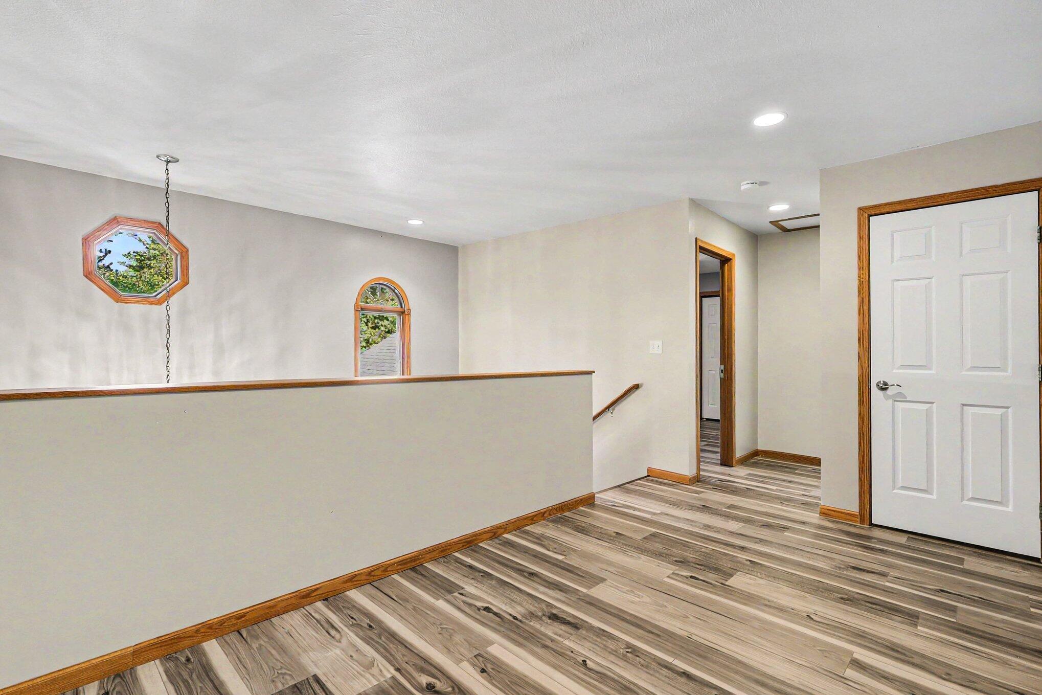 7474 Wiczer Drive Property Photo 23