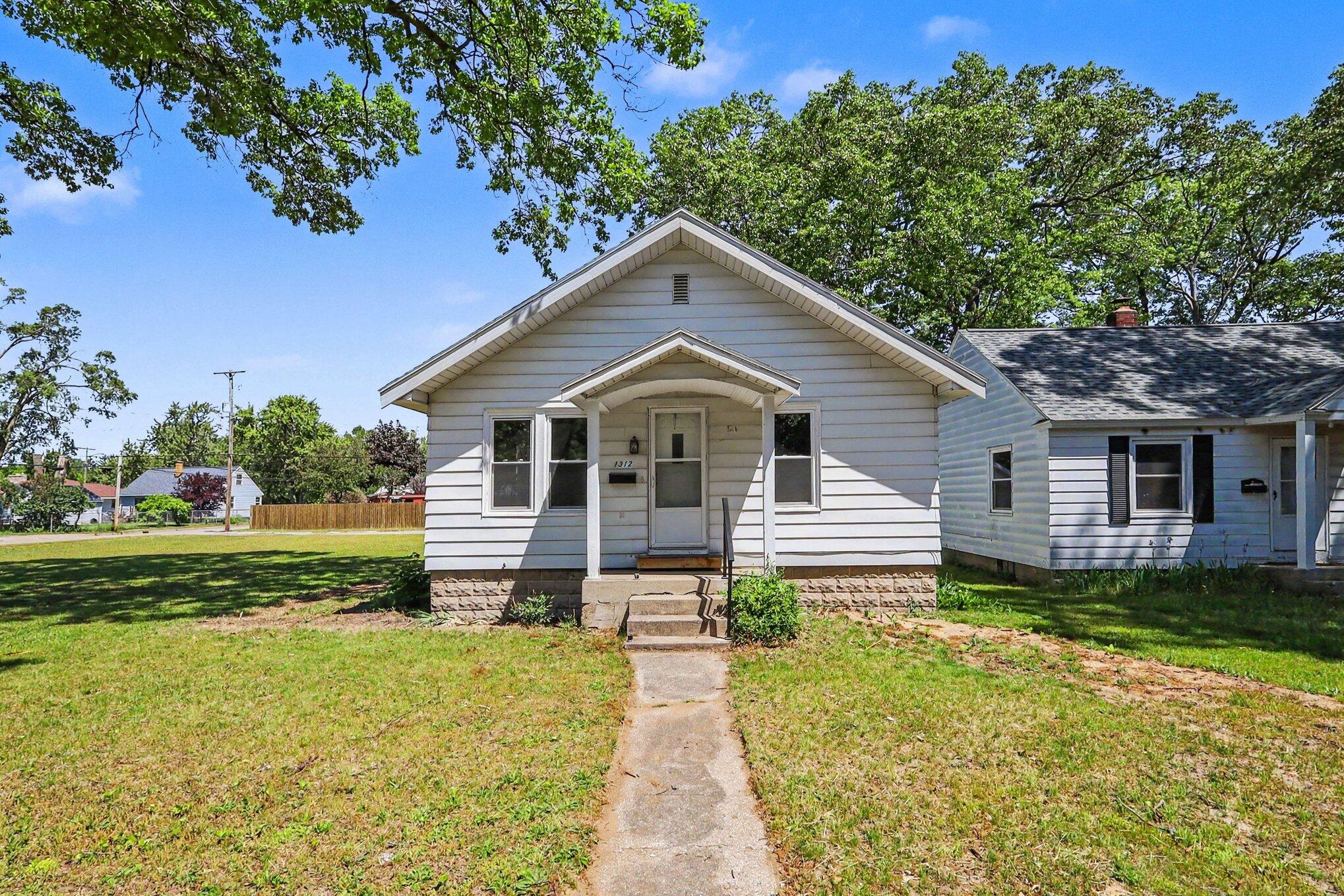 1312 Catherine Avenue Property Photo 1