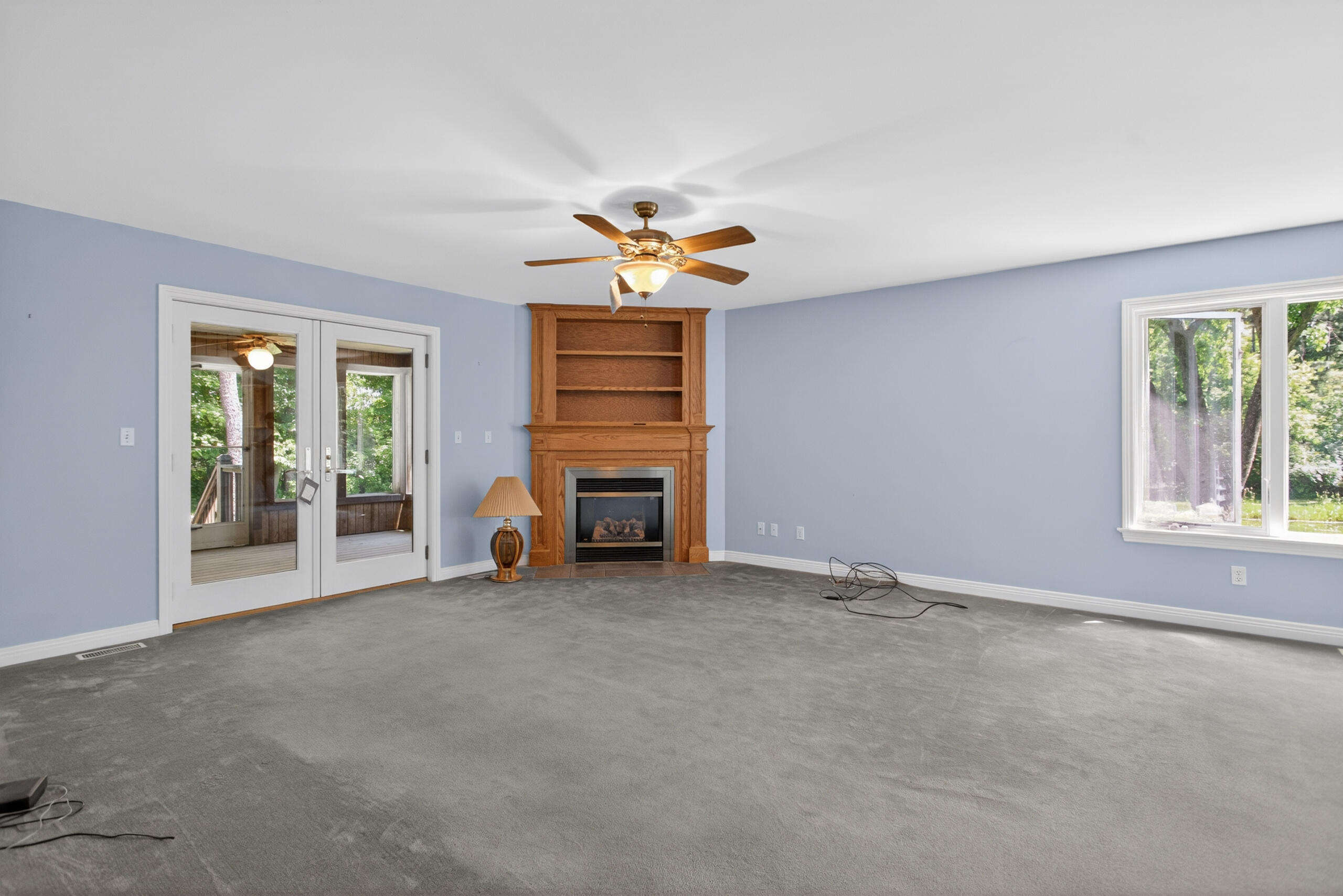 7655 Riverside Road Property Photo 15