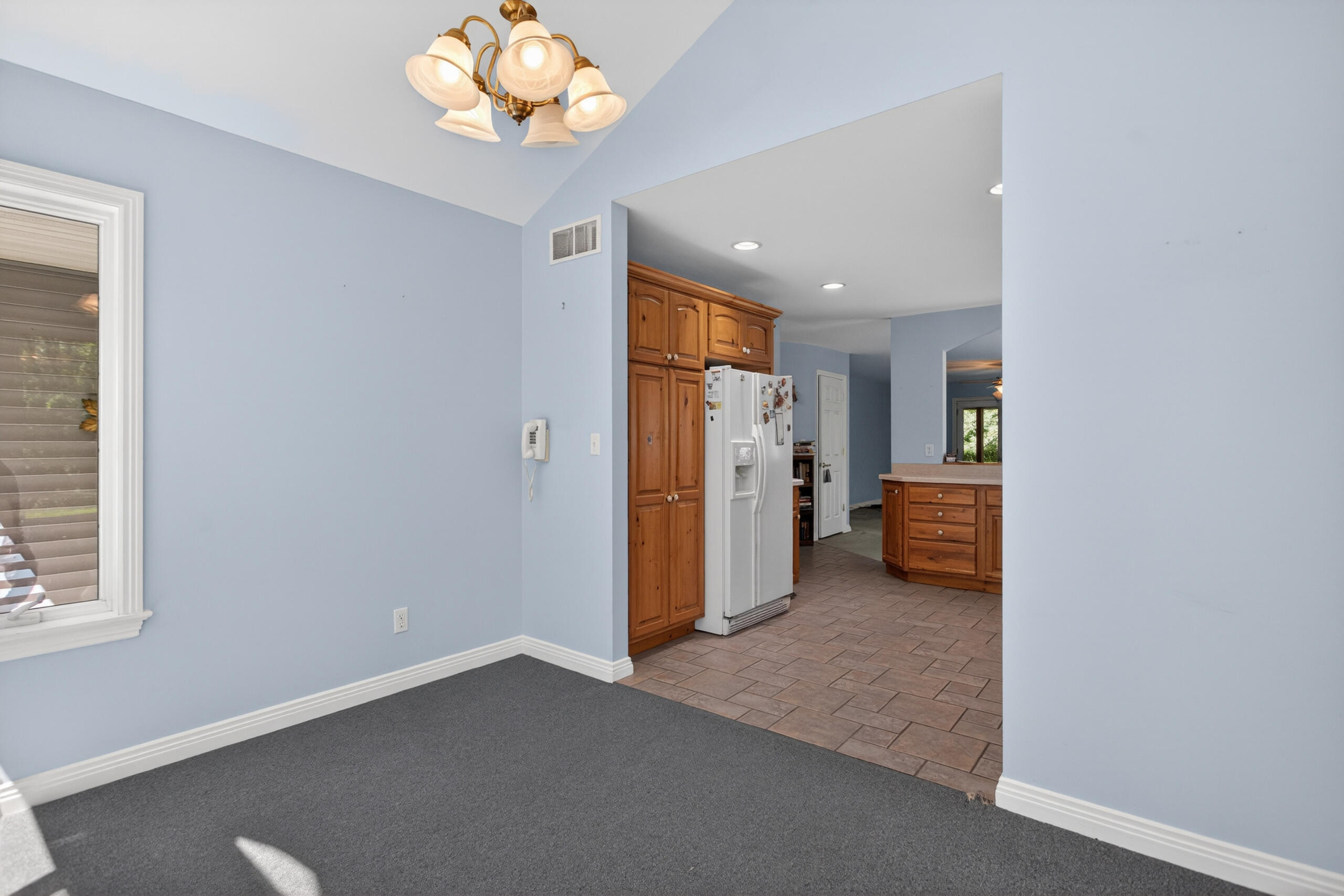 7655 Riverside Road Property Photo 24