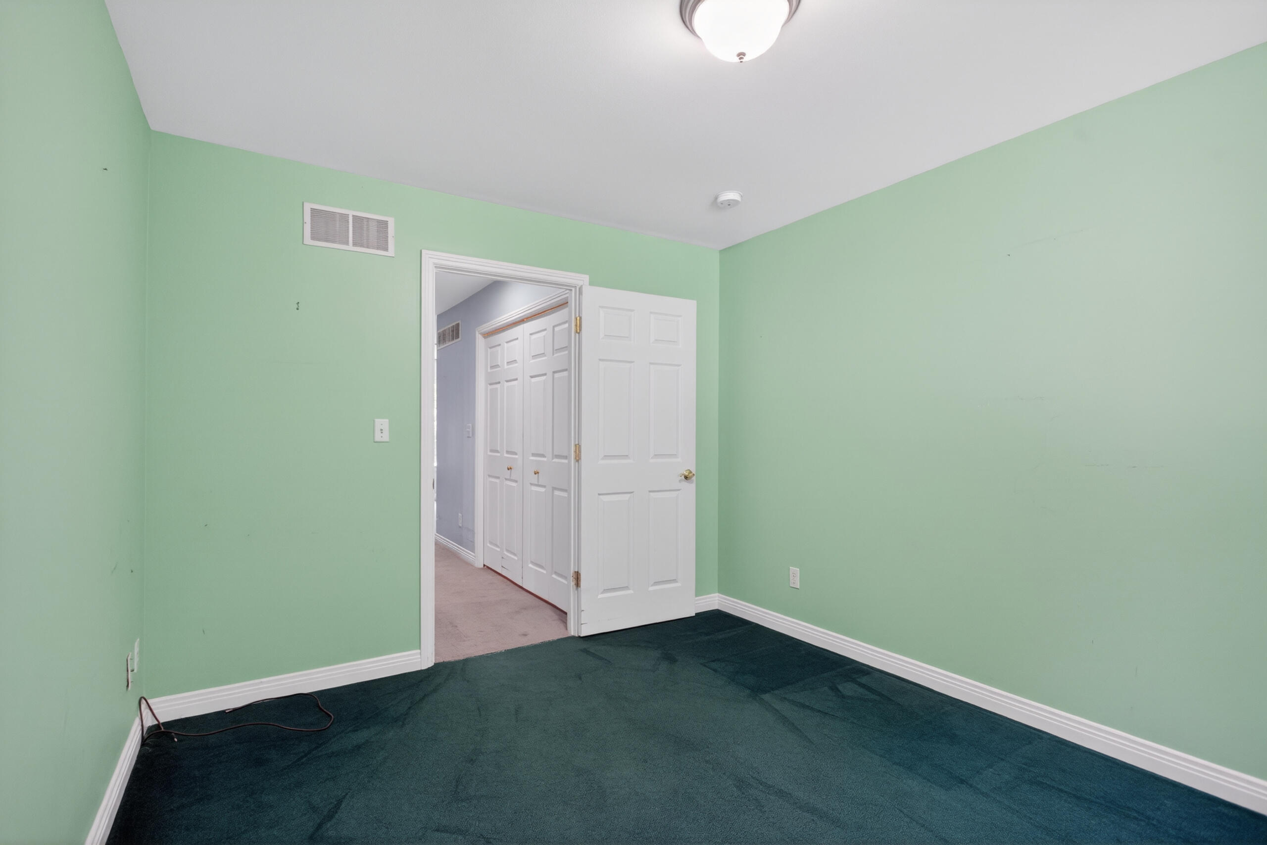 7655 Riverside Road Property Photo 30