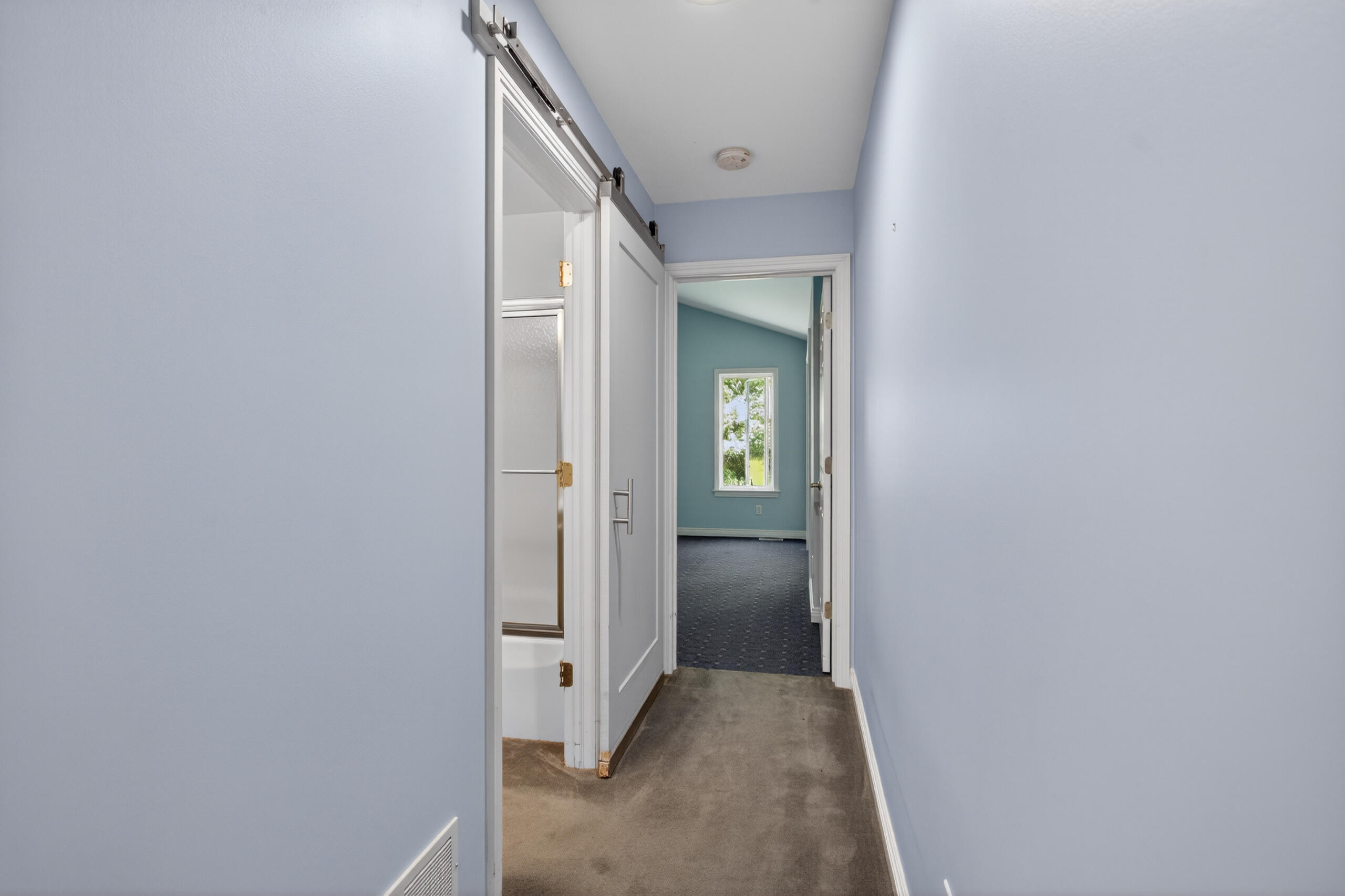 7655 Riverside Road Property Photo 32