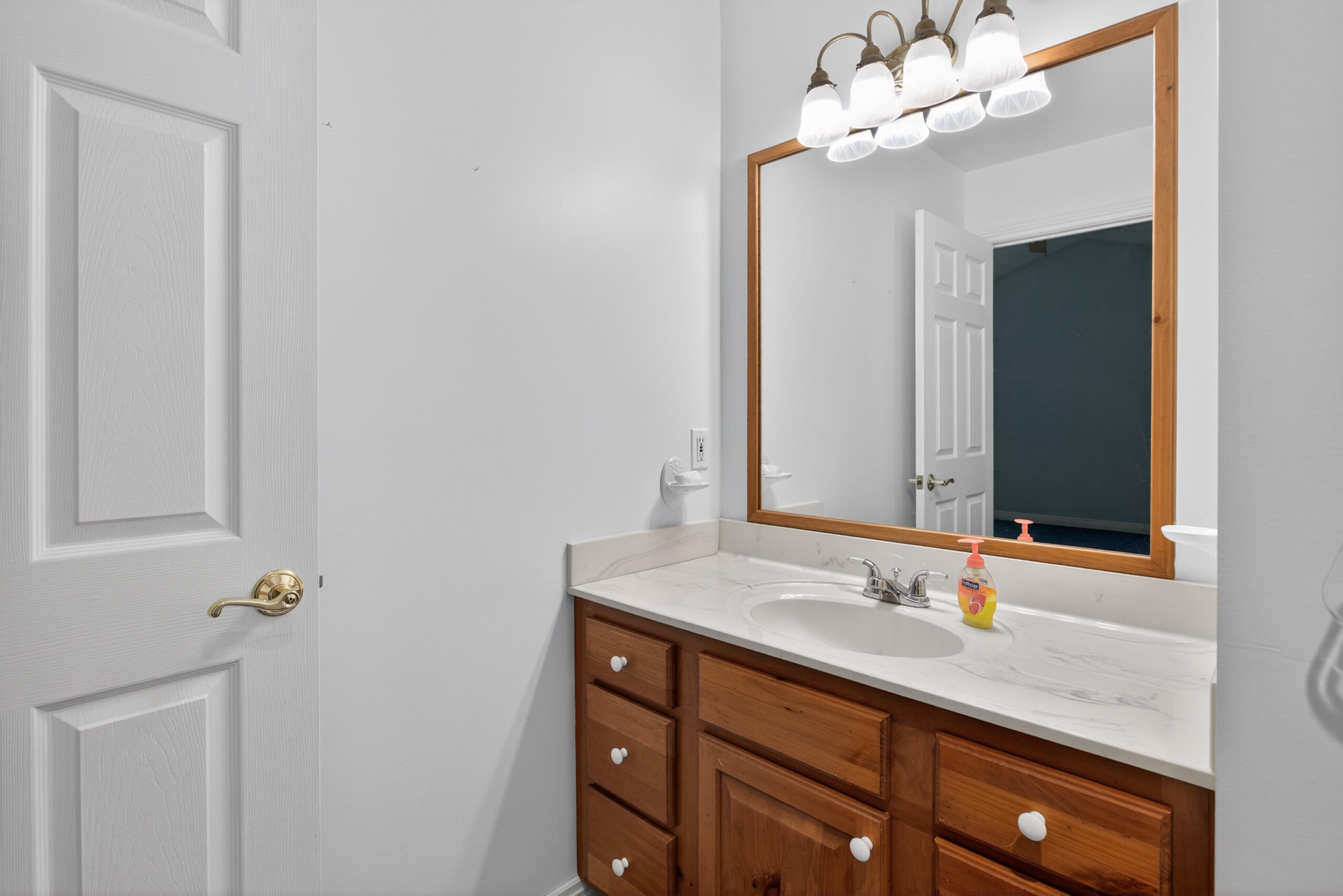 7655 Riverside Road Property Photo 40