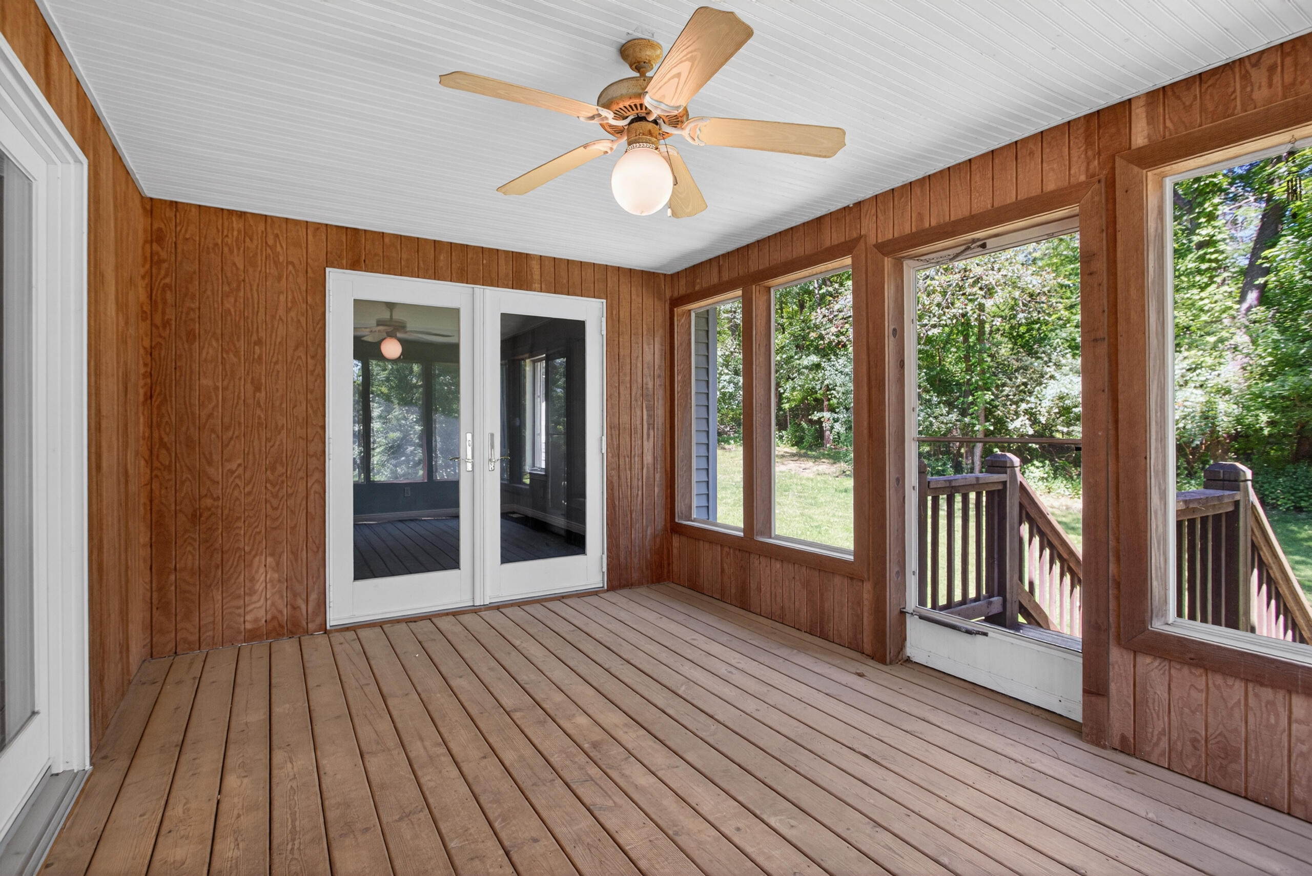 7655 Riverside Road Property Photo 44