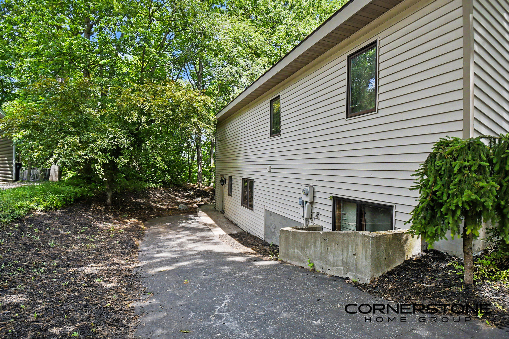 2111 Northridge Drive Ne Property Photo 34