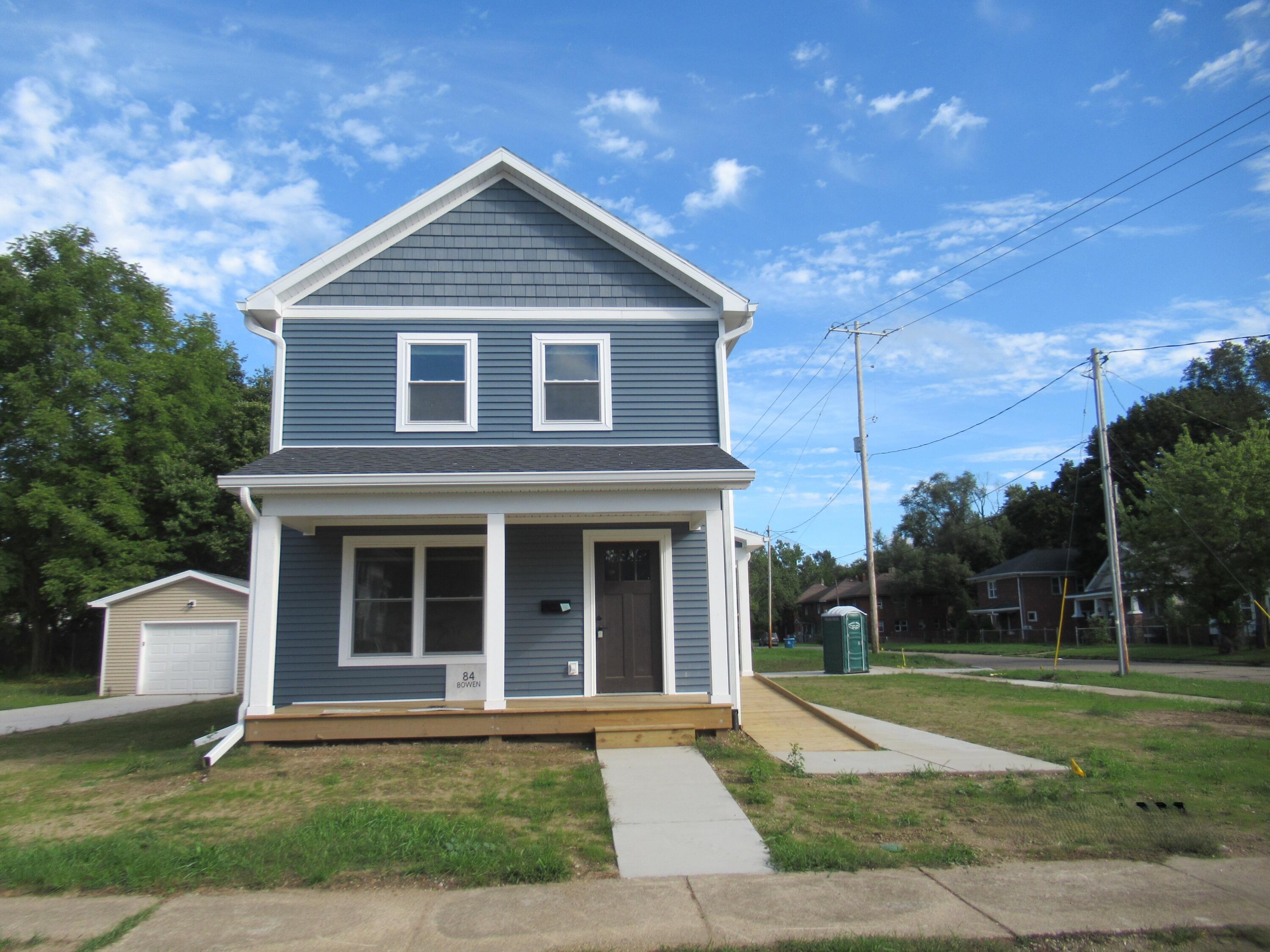 84 Bowen Avenue Property Photo 1