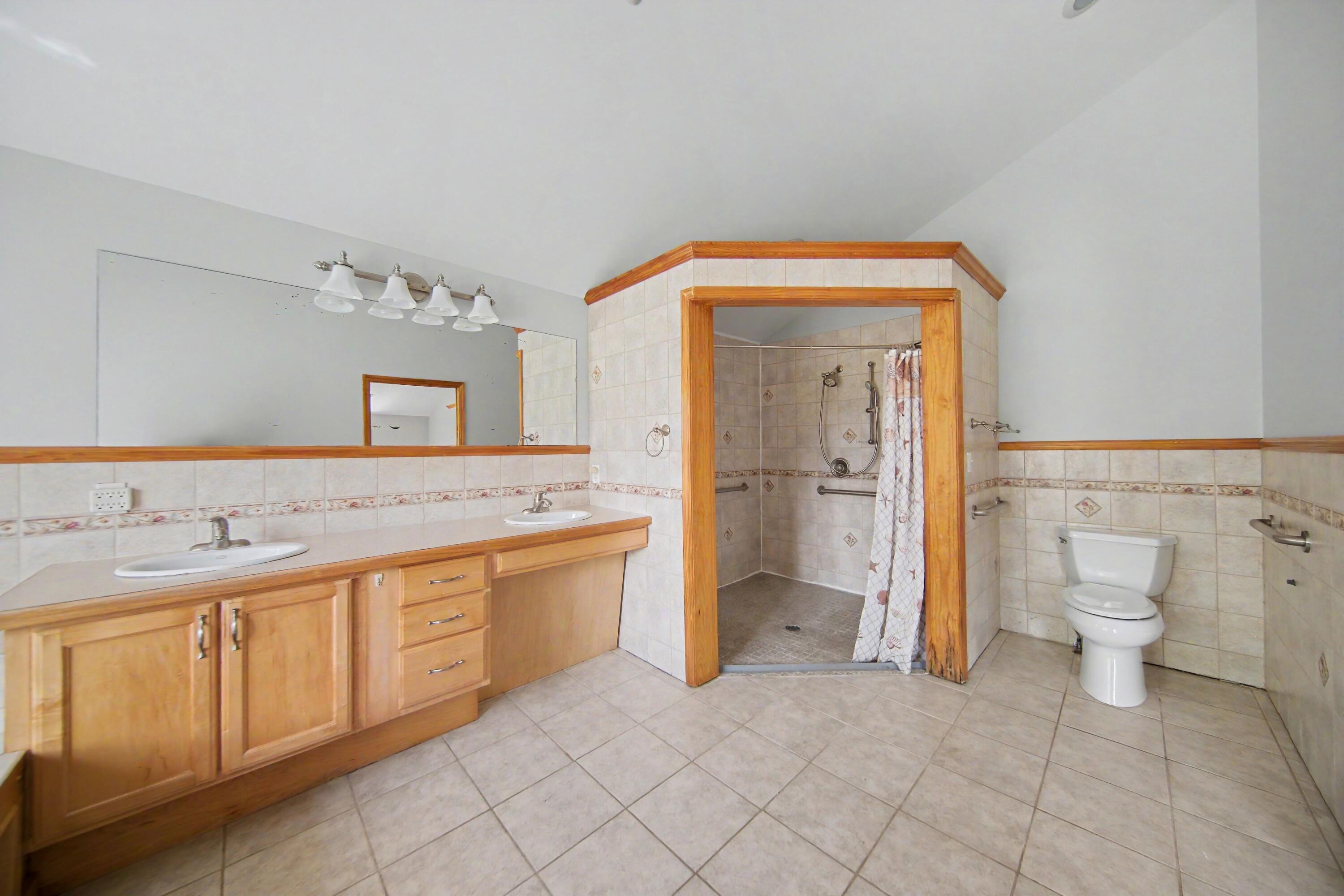 9100 Willis Road Property Photo 21