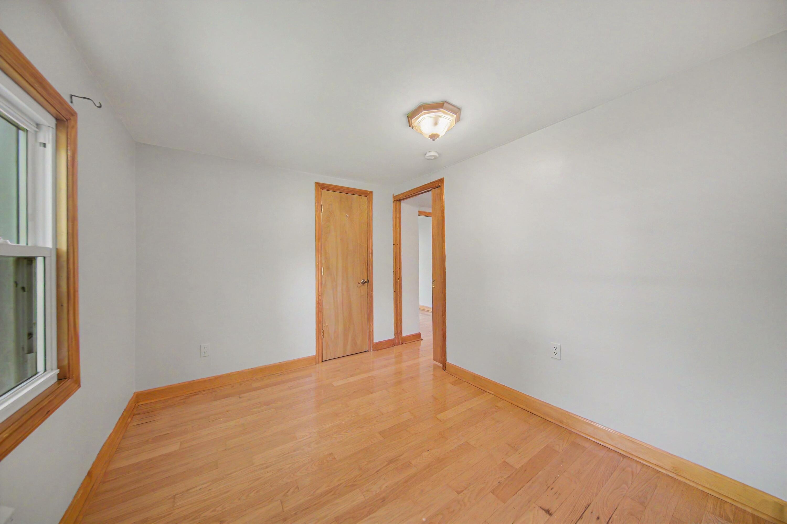 9100 Willis Road Property Photo 26