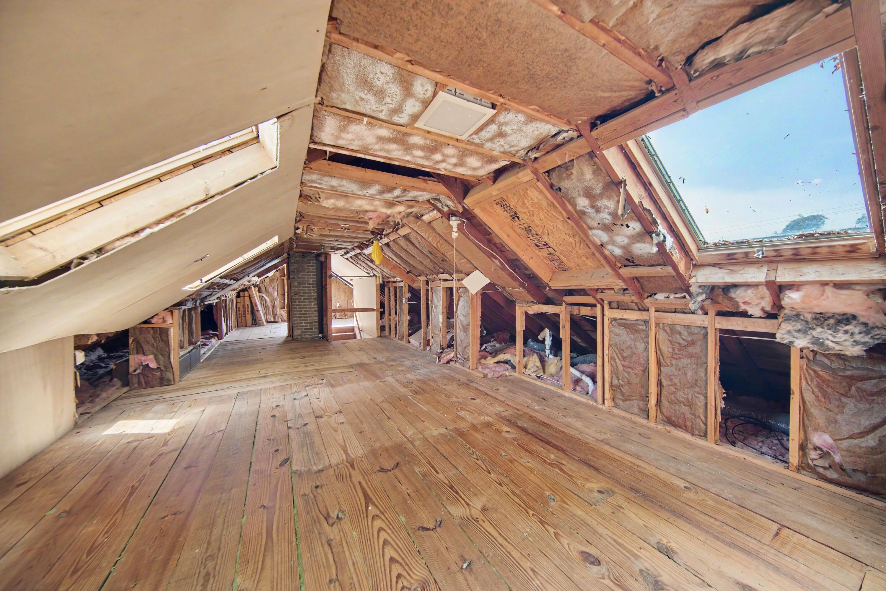 9100 Willis Road Property Photo 30