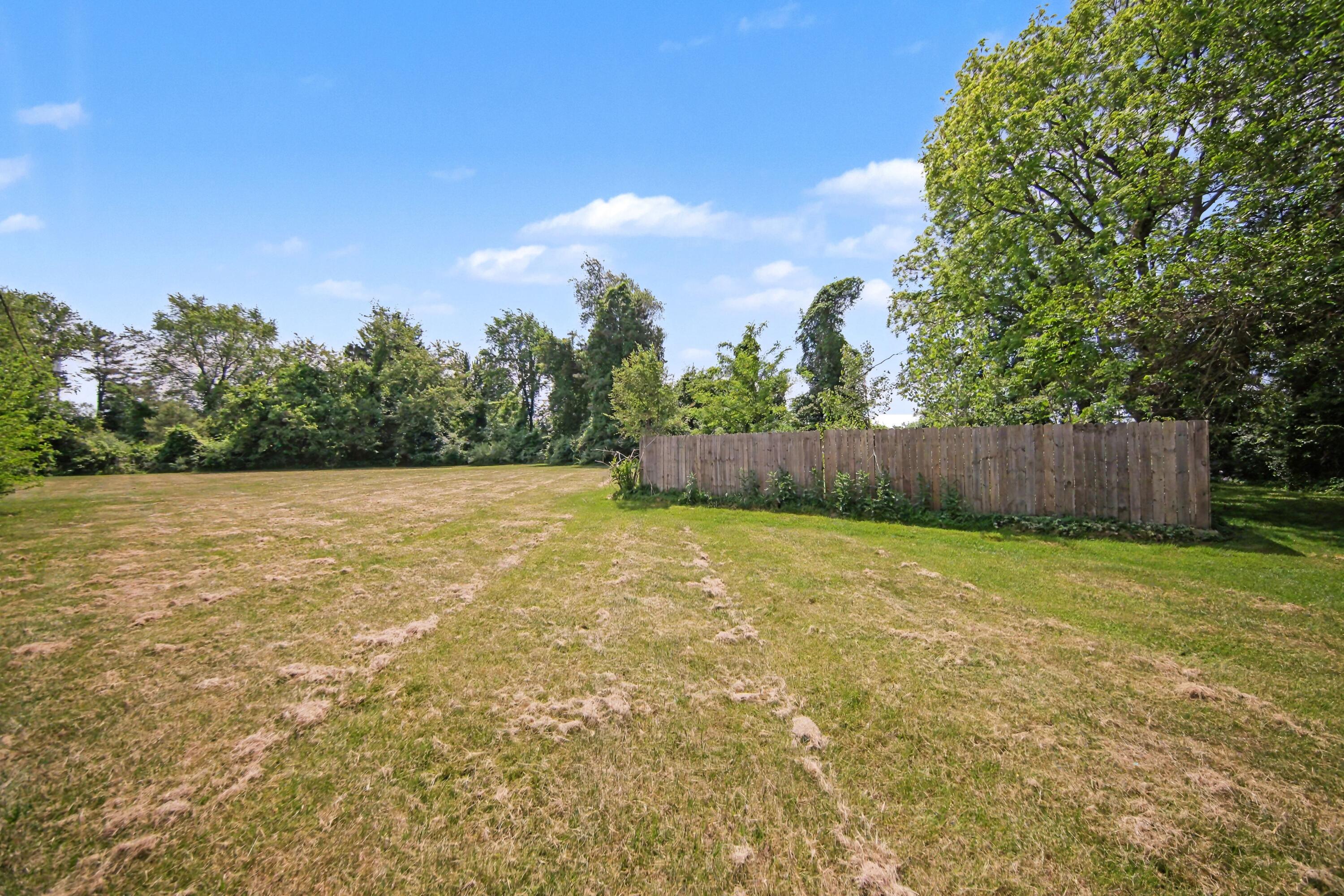 9100 Willis Road Property Photo 38