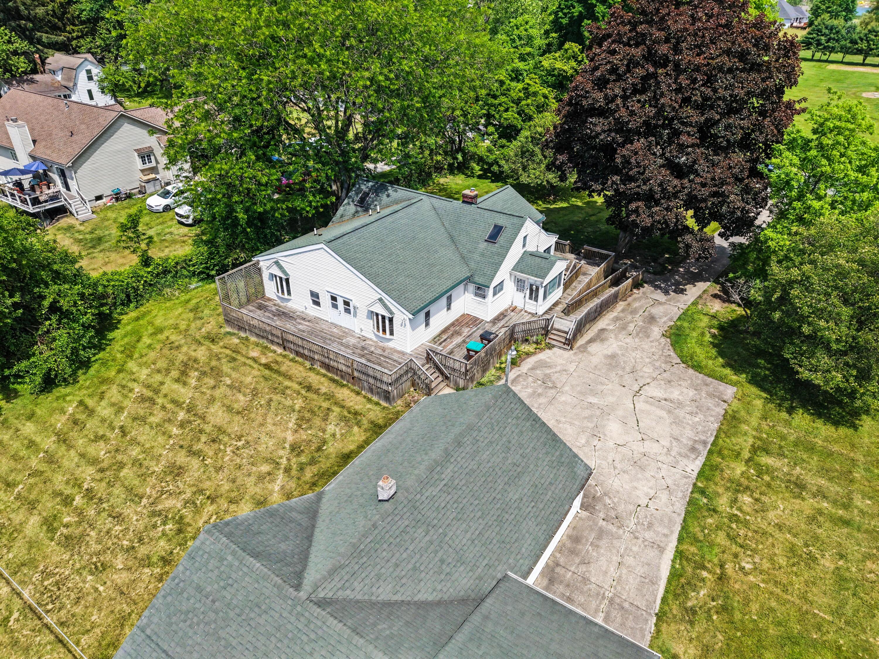 9100 Willis Road Property Photo 48