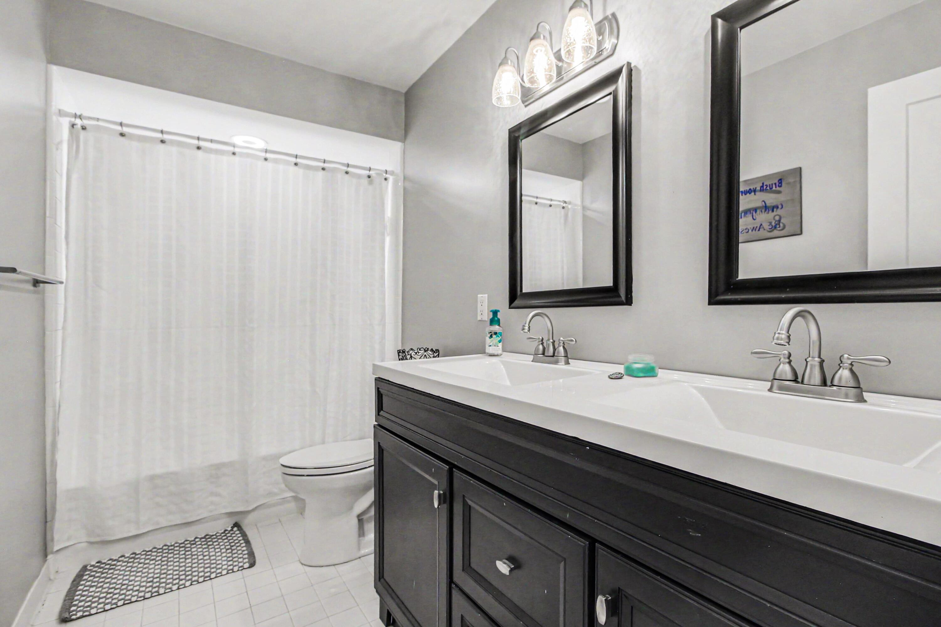 5875 Pinecrest Estates Drive Property Photo 18