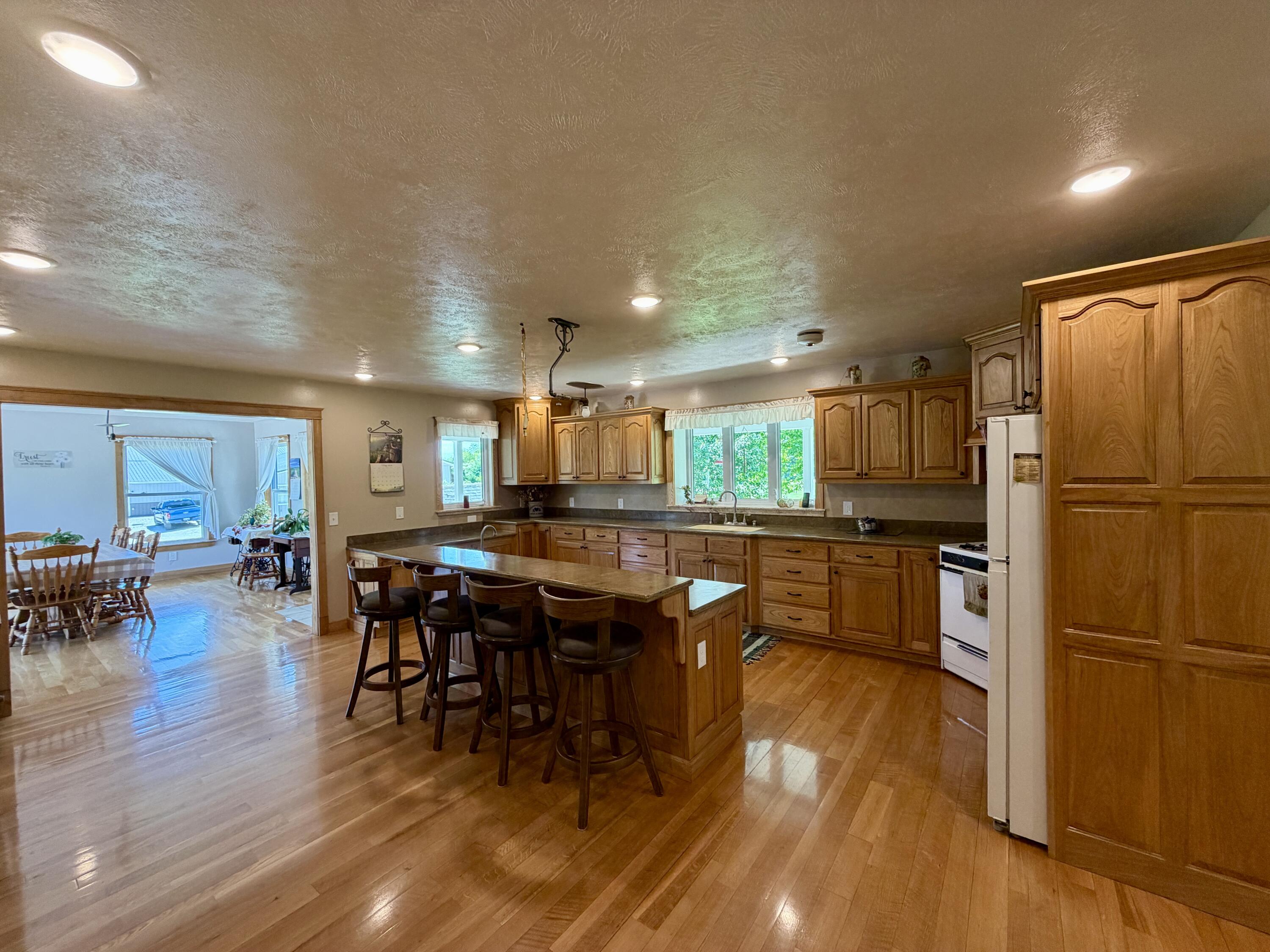 7300 W Kinsel Highway Property Photo 8