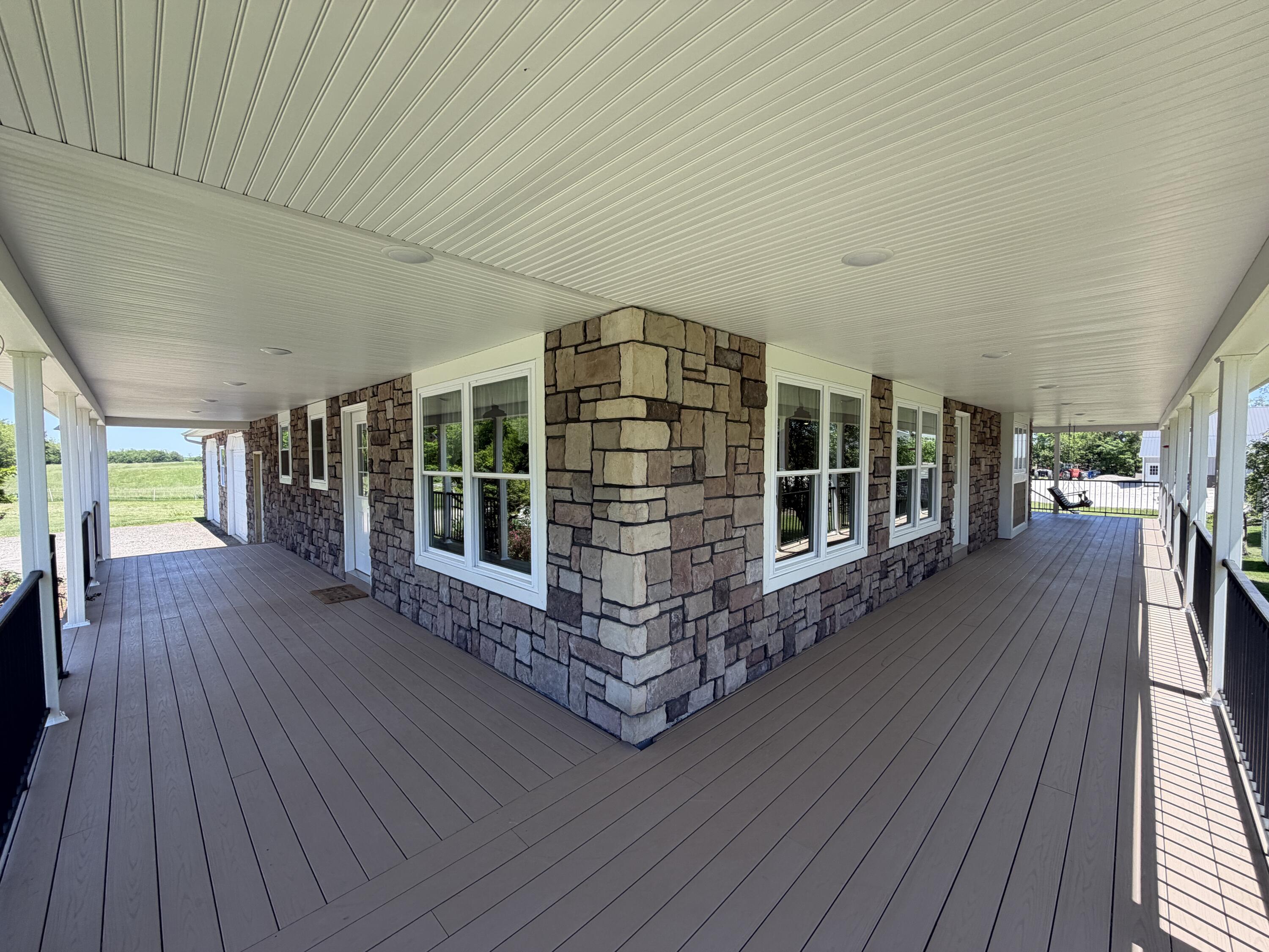 7300 W Kinsel Highway Property Photo 33