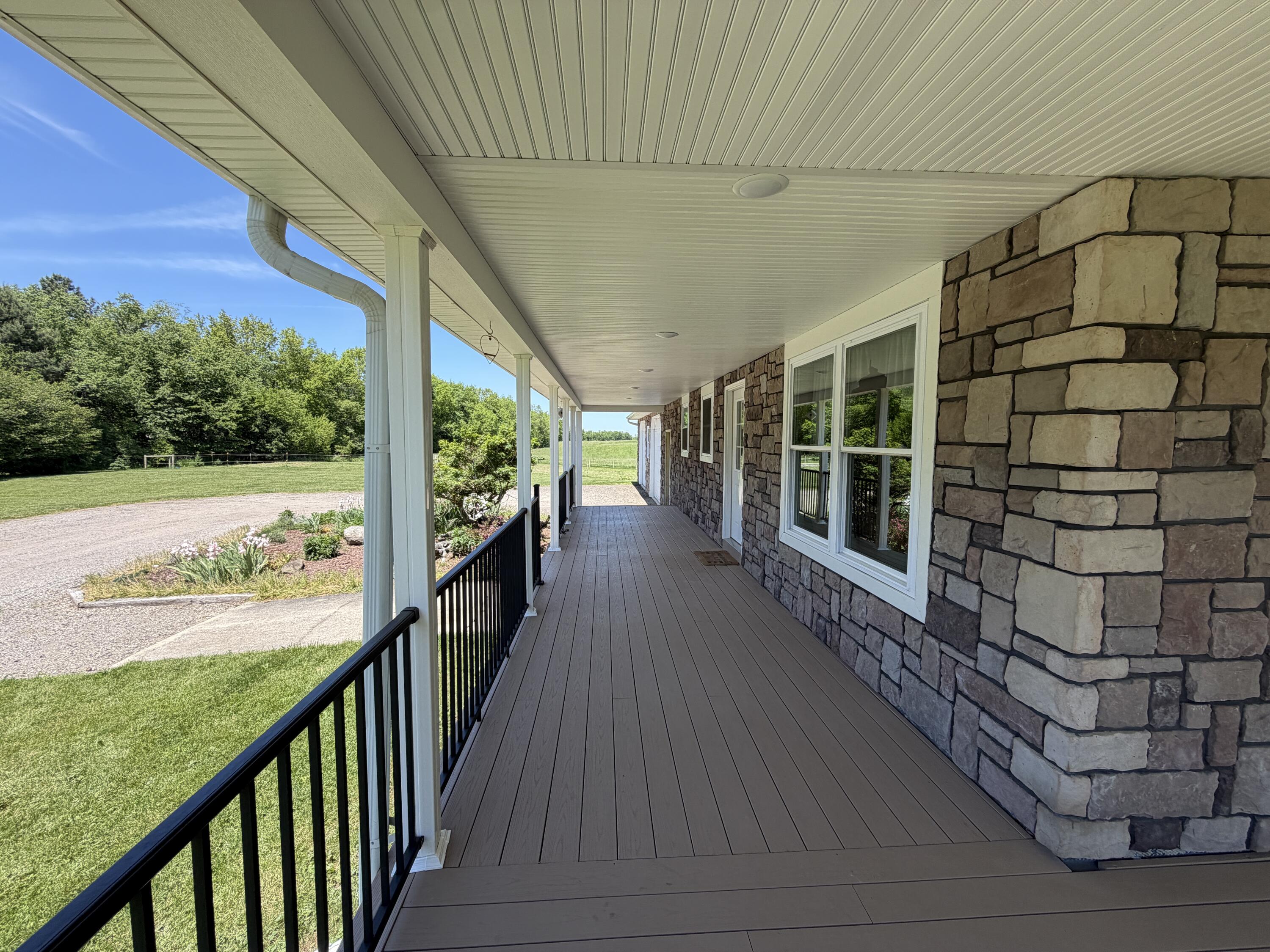 7300 W Kinsel Highway Property Photo 34