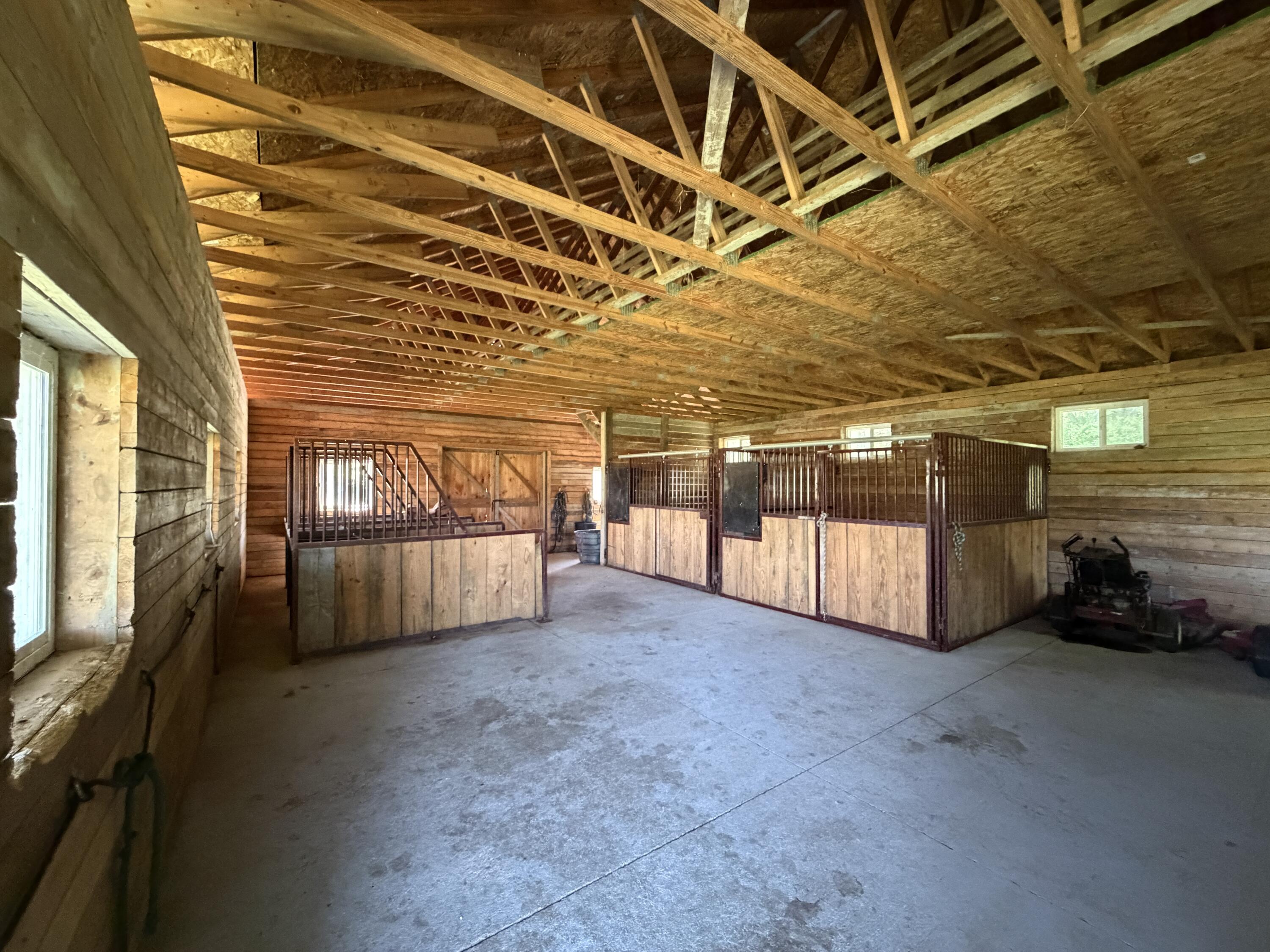 7300 W Kinsel Highway Property Photo 41