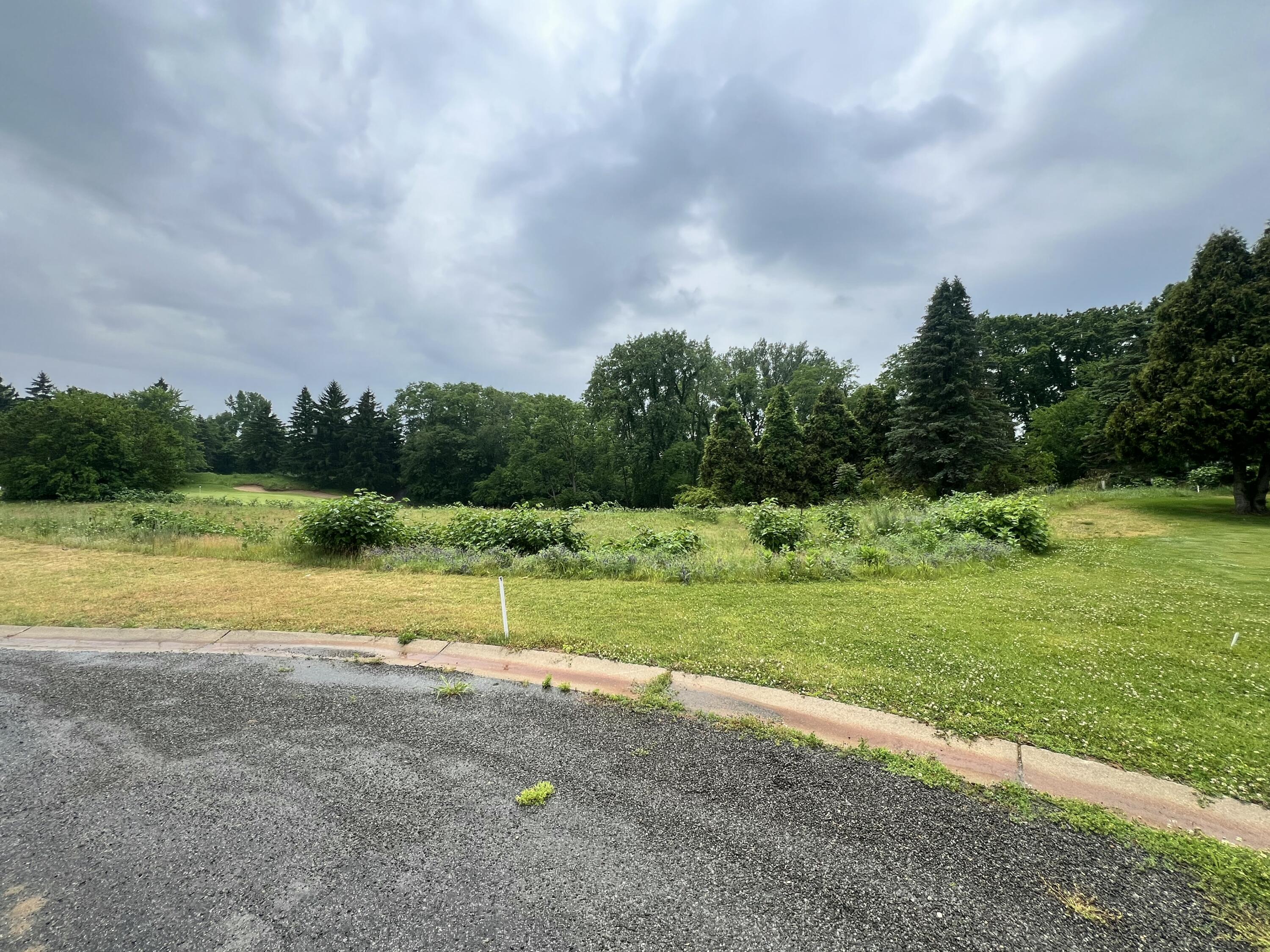Unit 7 Medinah Lane Property Photo 7