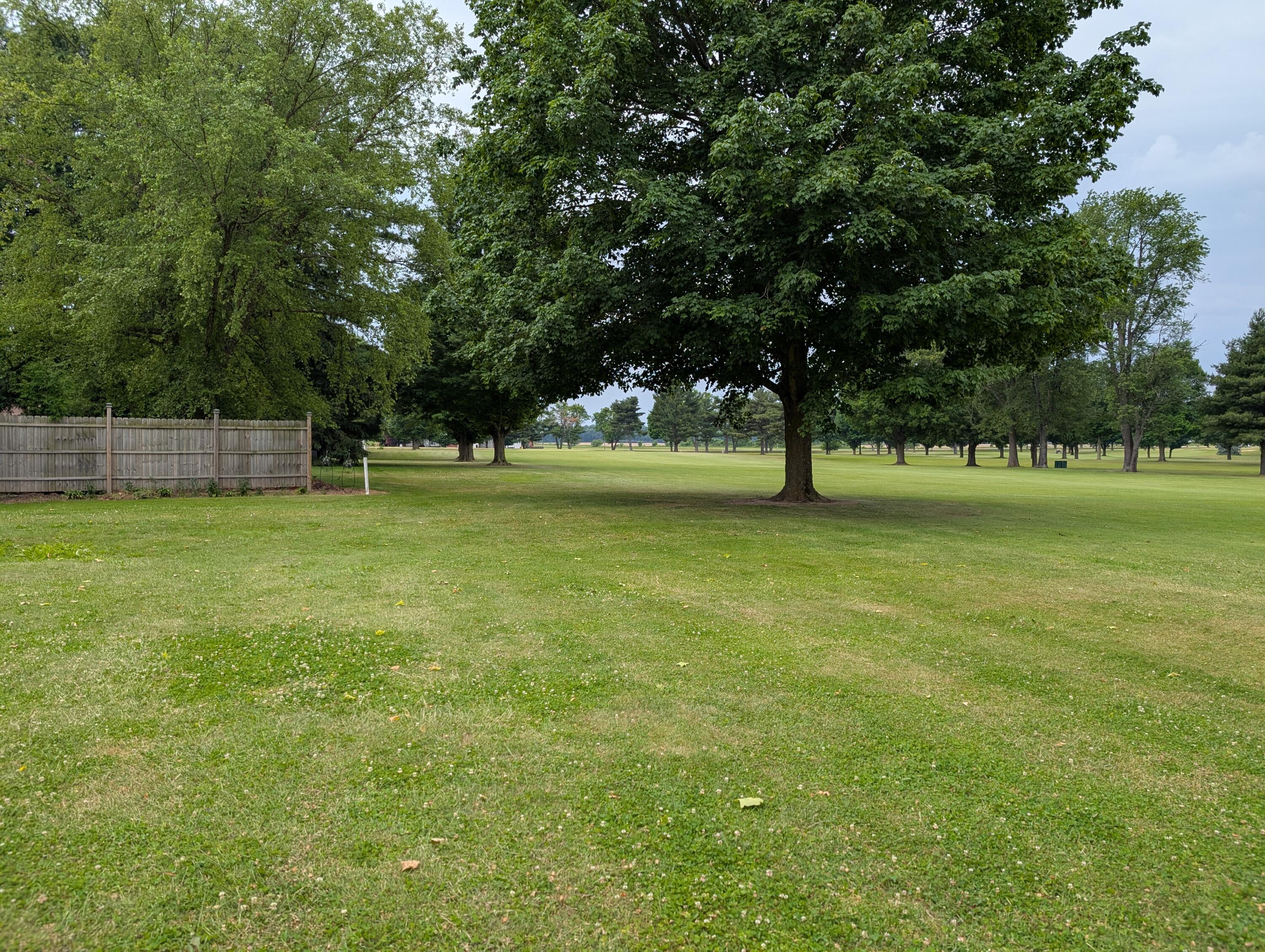 V/l Woodland Drive Property Photo 3